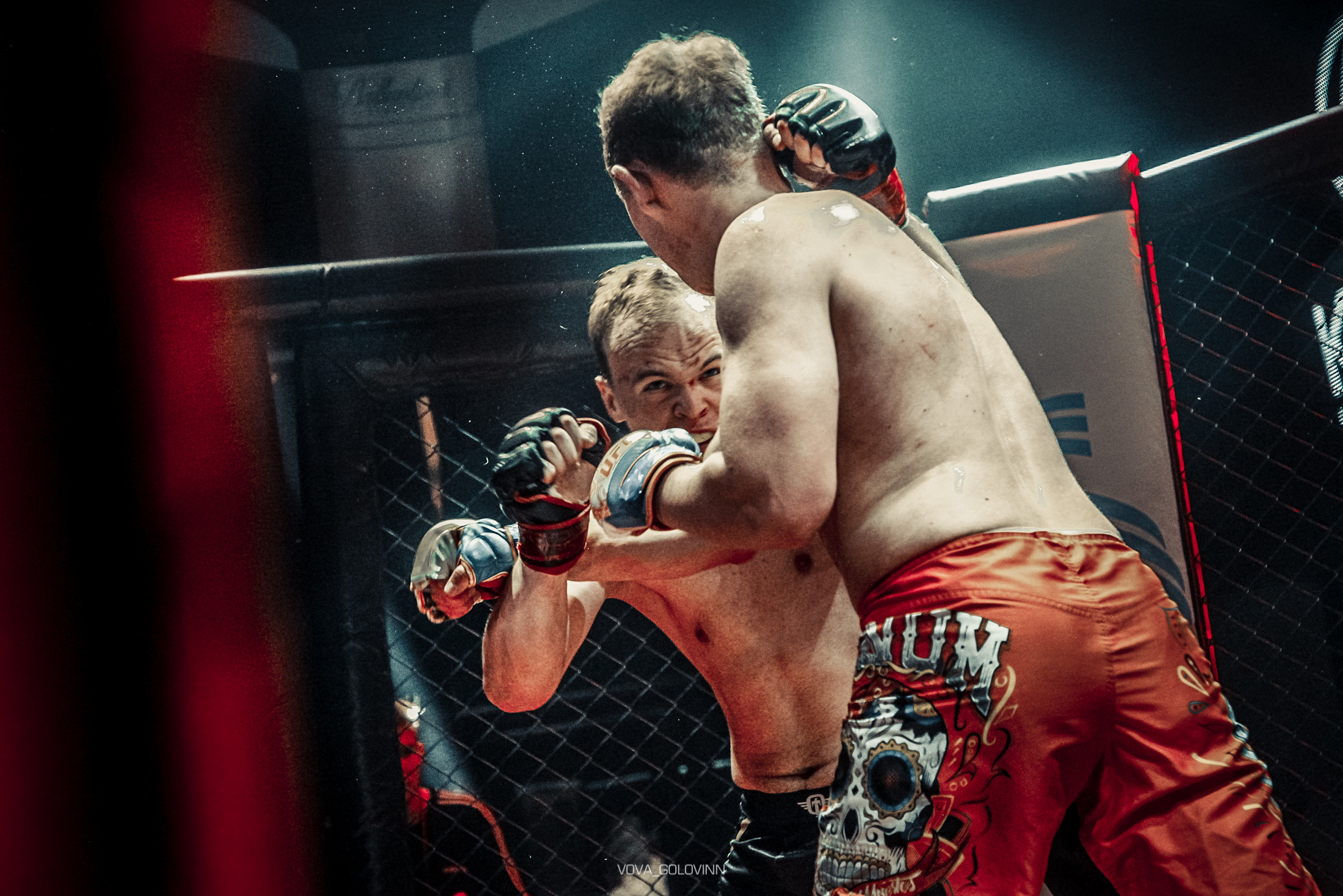 Съемка турниров по ММА, спортивный фотограф Нижний Новгород , спортивный фотограф Головин Владимир, фитнесфотограф Головин Владимир, Съемка турниров единоборств, снимаю спортивные единоборства, снимаю боевые единоборства, горький баттл, октагон, спортивный репортаж дорого
