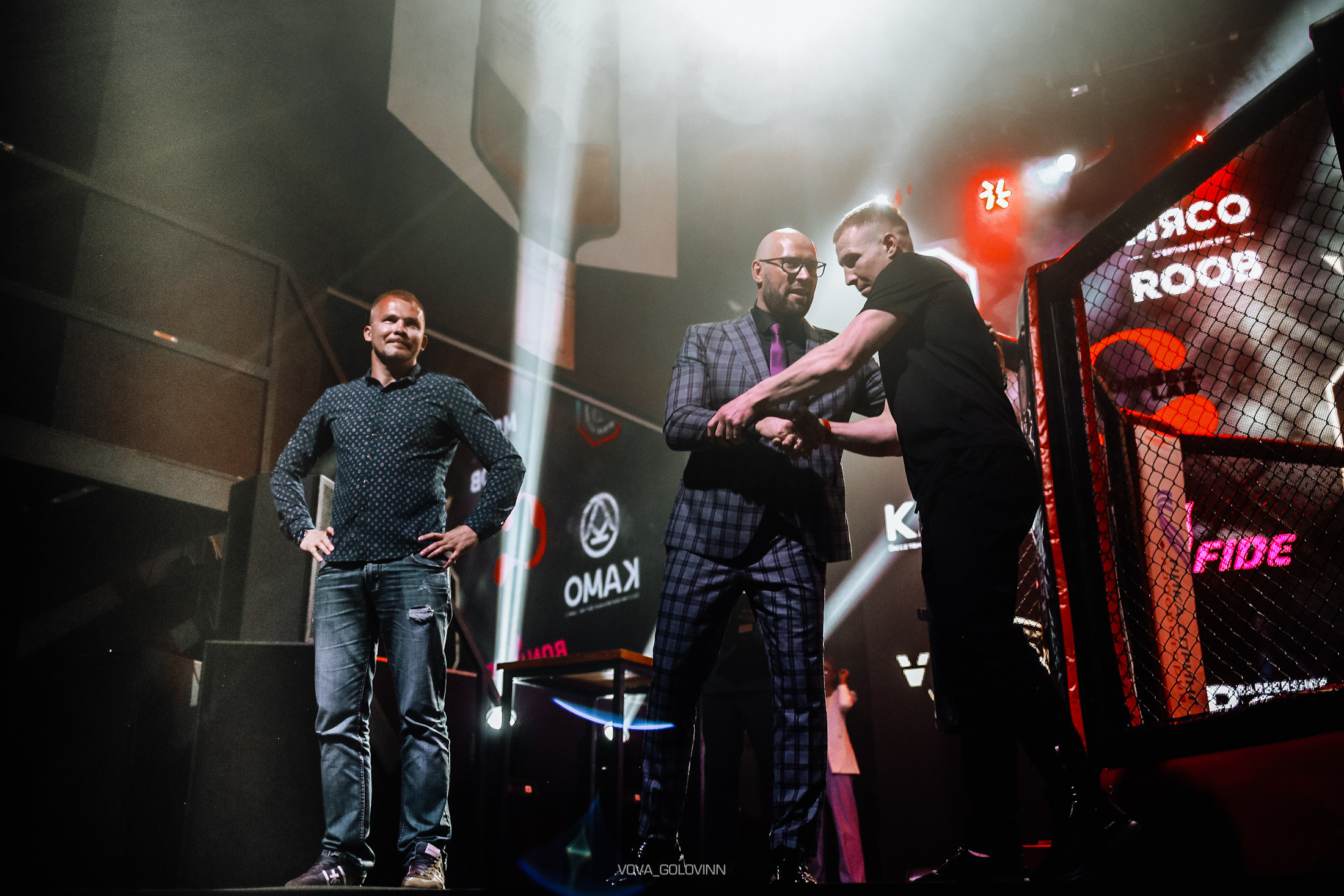 Съемка турниров по ММА, спортивный фотограф Нижний Новгород , спортивный фотограф Головин Владимир, фитнесфотограф Головин Владимир, Съемка турниров единоборств, снимаю спортивные единоборства, снимаю боевые единоборства, горький баттл, октагон, спортивный репортаж дорого