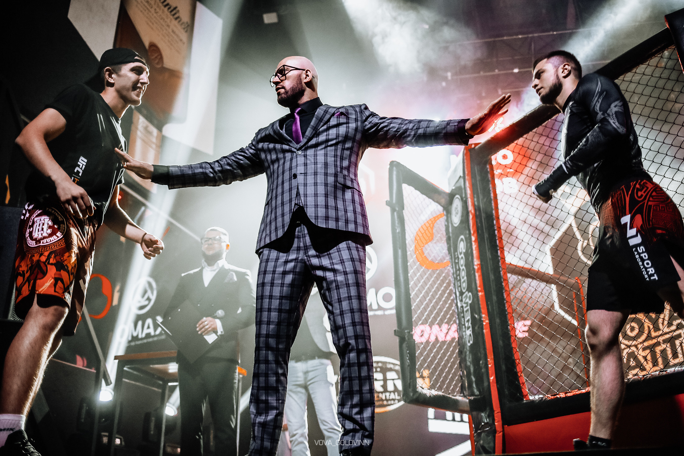Съемка турниров по ММА, спортивный фотограф Нижний Новгород , спортивный фотограф Головин Владимир, фитнесфотограф Головин Владимир, Съемка турниров единоборств, снимаю спортивные единоборства, снимаю боевые единоборства, горький баттл, октагон, спортивный репортаж дорого