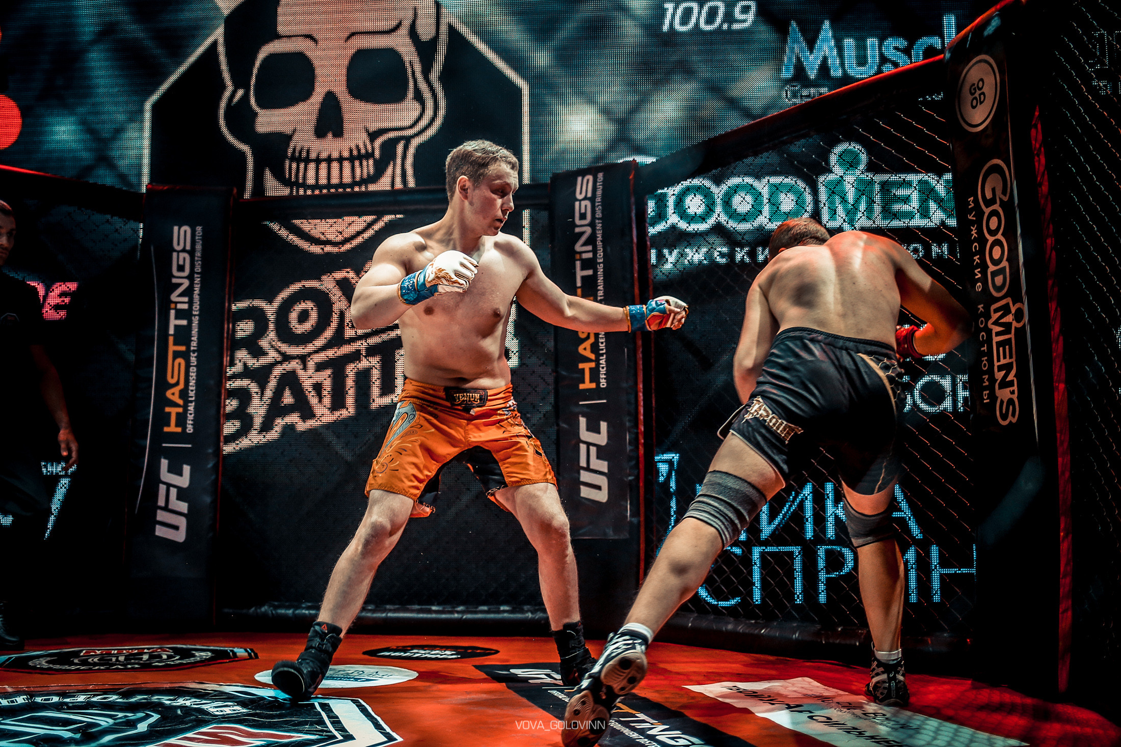 Съемка турниров по ММА, спортивный фотограф Нижний Новгород , спортивный фотограф Головин Владимир, фитнесфотограф Головин Владимир, Съемка турниров единоборств, снимаю спортивные единоборства, снимаю боевые единоборства, горький баттл, октагон, спортивный репортаж дорого