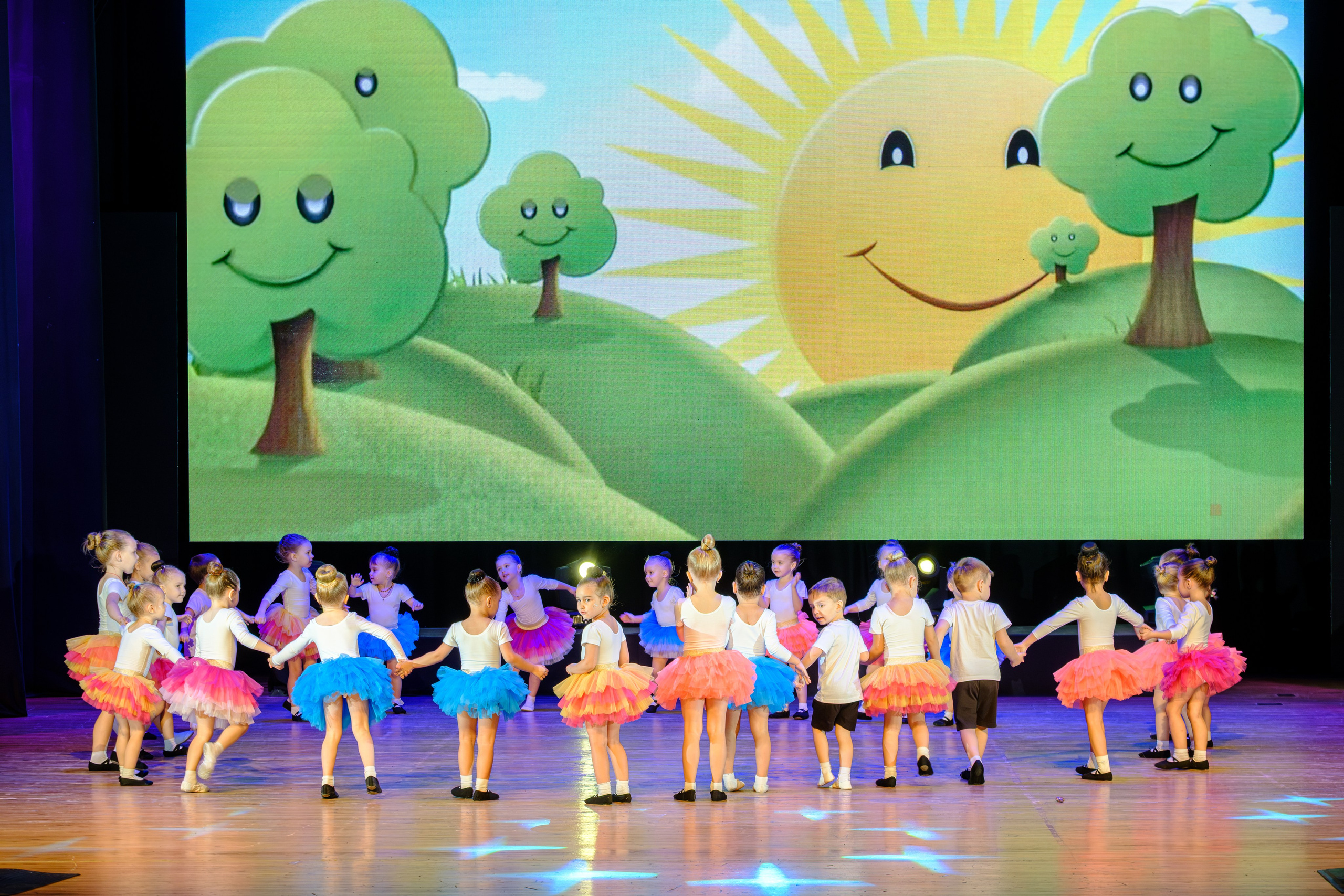 Новое поколение Междуреченска: эксклюзивные кадры от Никиты Максимова.