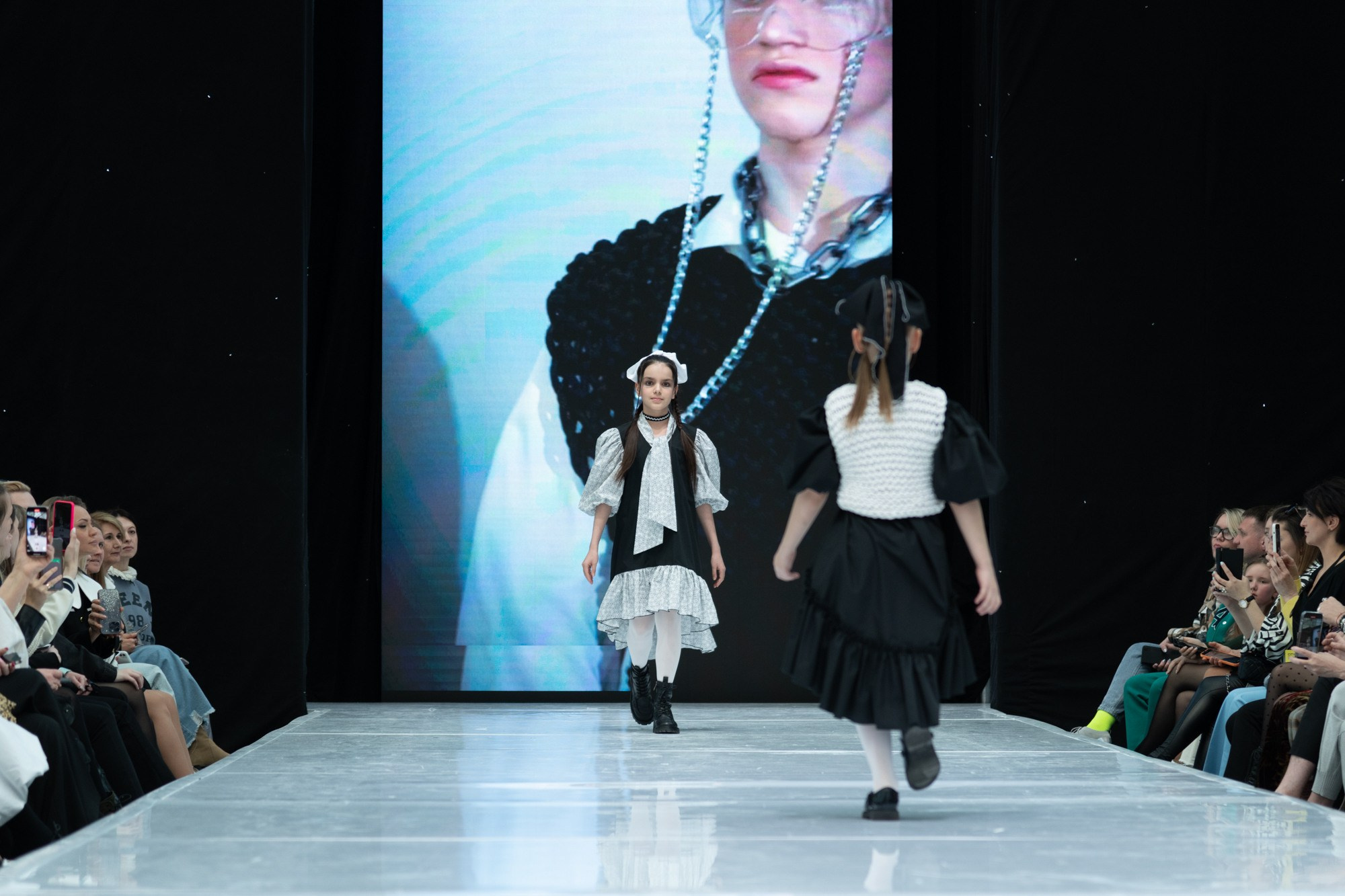 DEVUSI / 23. Sakunov Photo