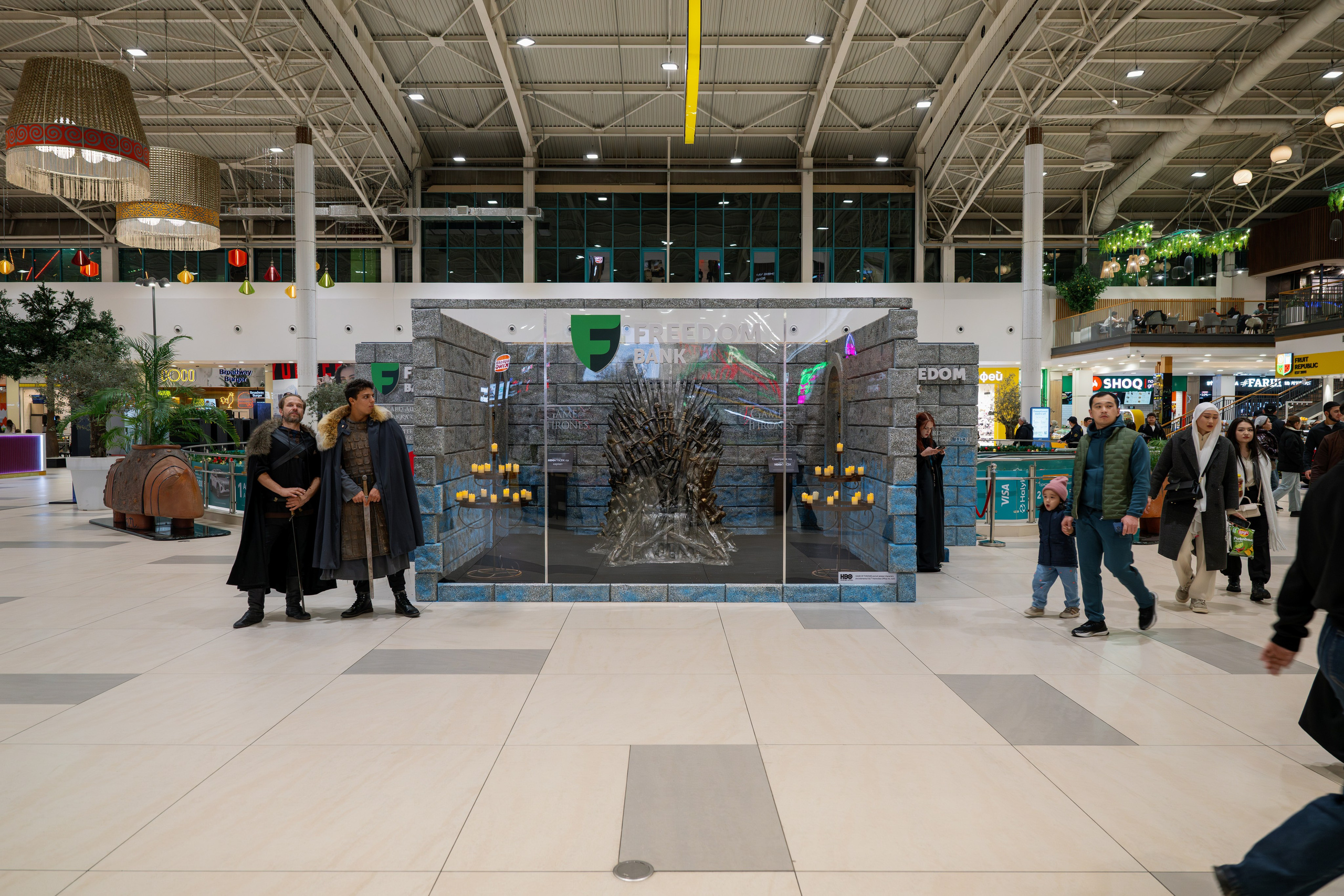 Freedom Bank & Game of Thrones. Фотограф в Алматы — Алексей Коньков | Репортаж, свадьбы, портреты