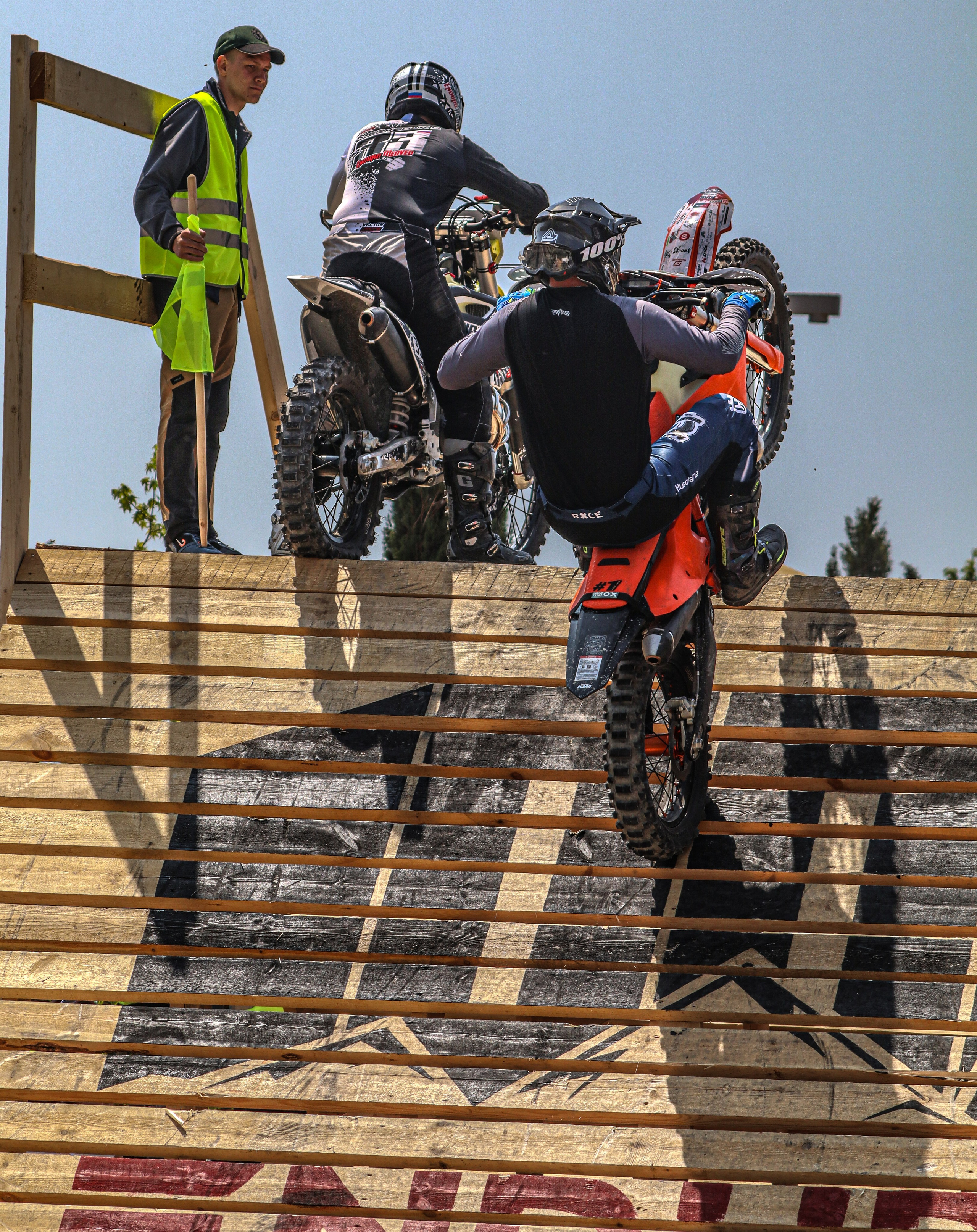 Enduro. Ivaladimirovna1995.wfolio.pro