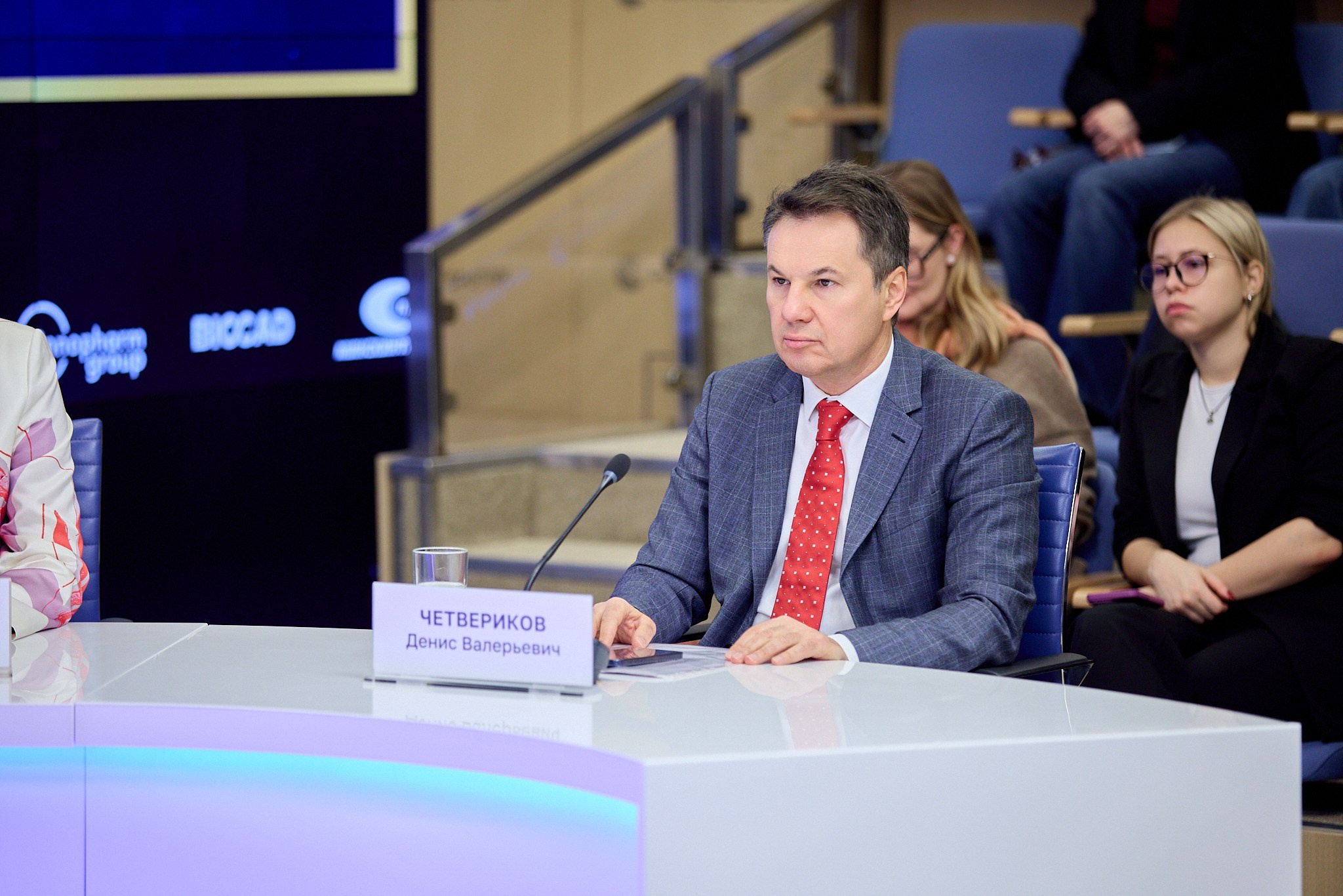 РИА Новости «Итоги отраслевого конкурса GXP-Профи 2025». Режиссёр, клипмейкер, фотограф — Андрей Охота