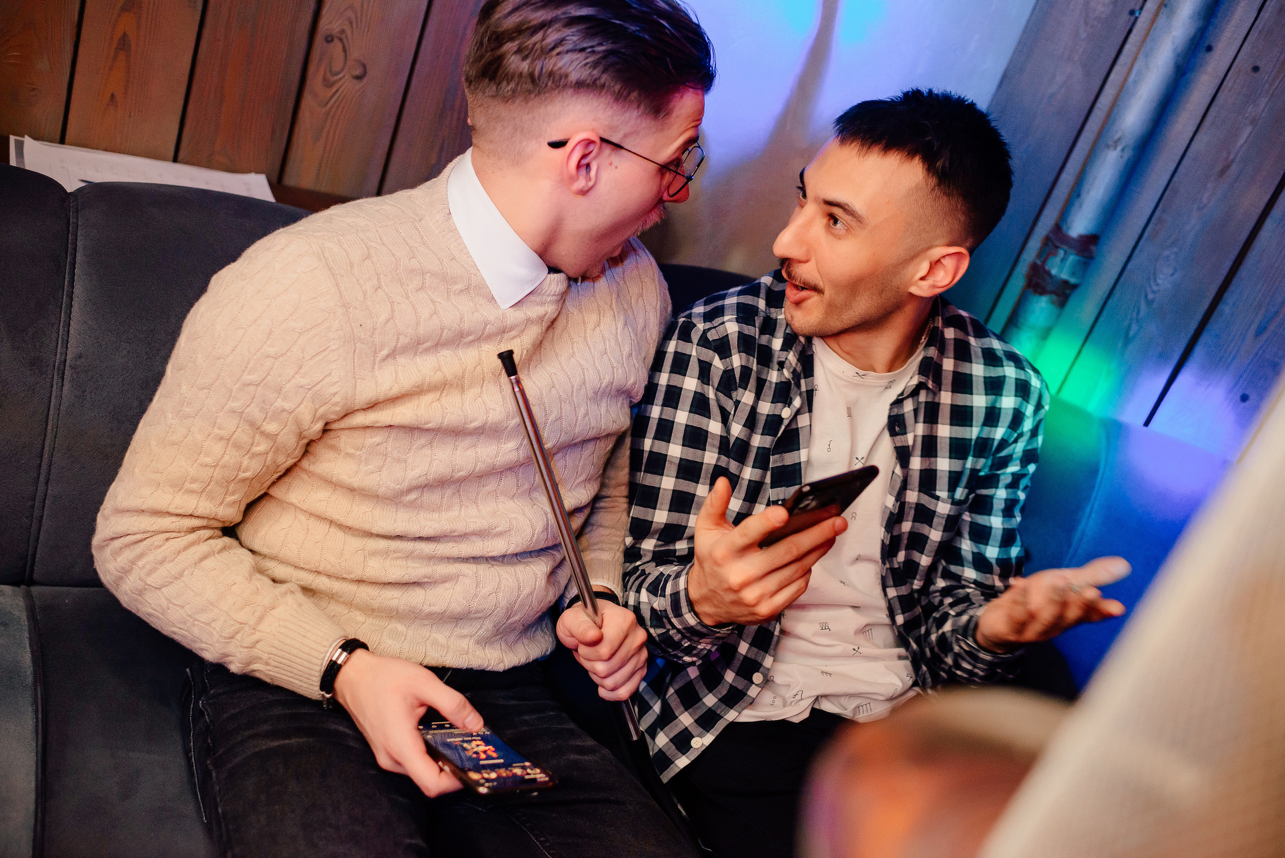 Новый год в стиле 90-х «Мята Спортивная». Мята Спортивная — Кальянная, караоке, бар в Минске