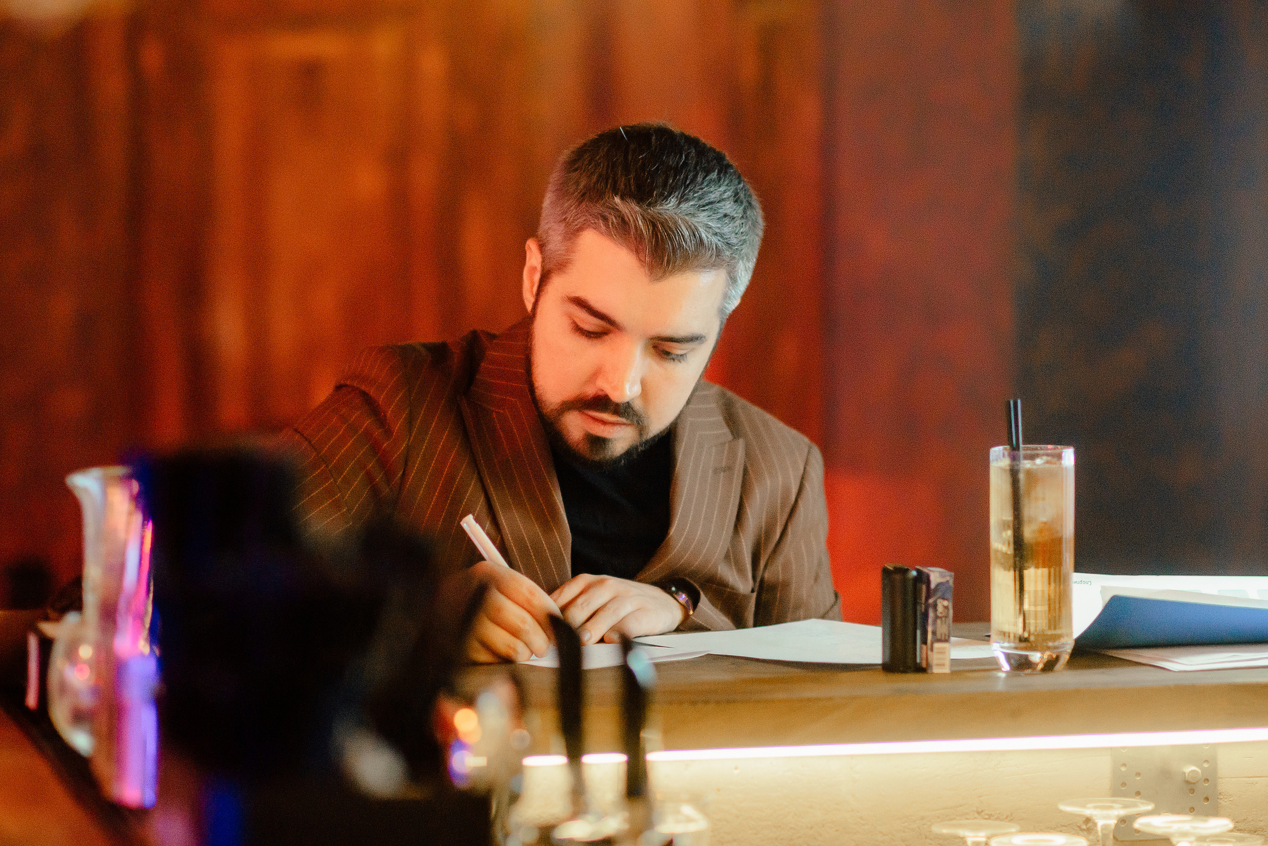 Новый год в стиле 90-х «Мята Спортивная». Мята Спортивная — Кальянная, караоке, бар в Минске