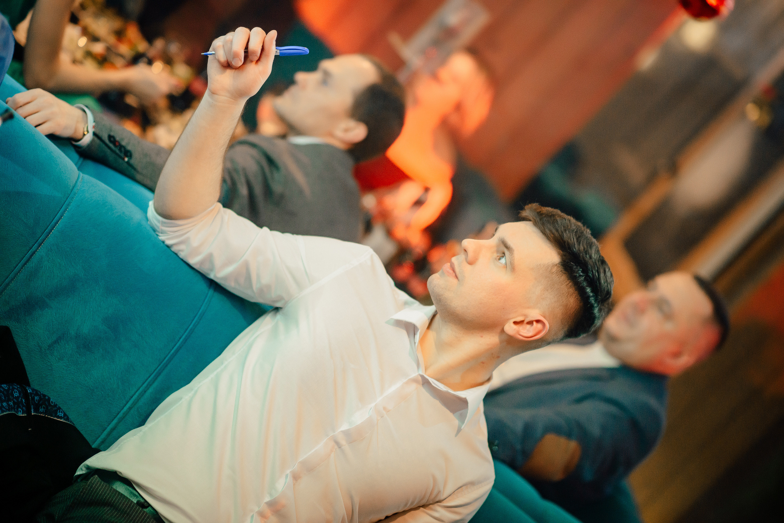 Новый год в стиле 90-х «Мята Спортивная». Мята Спортивная — Кальянная, караоке, бар в Минске