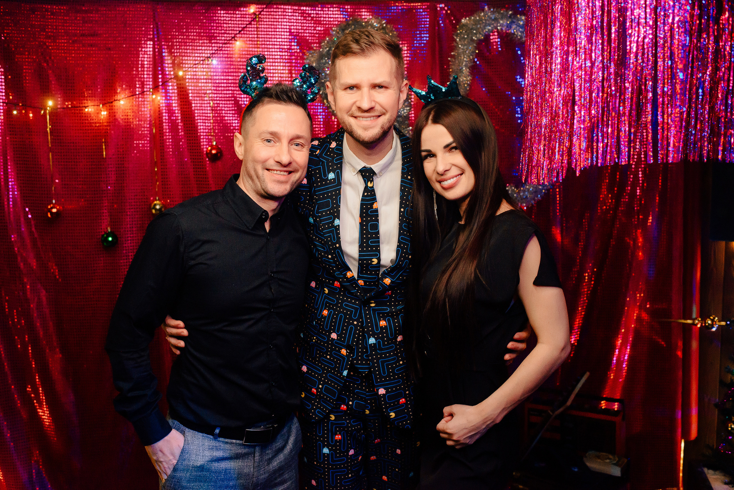 Новый год в стиле 90-х «Мята Спортивная». Мята Спортивная — Кальянная, караоке, бар в Минске