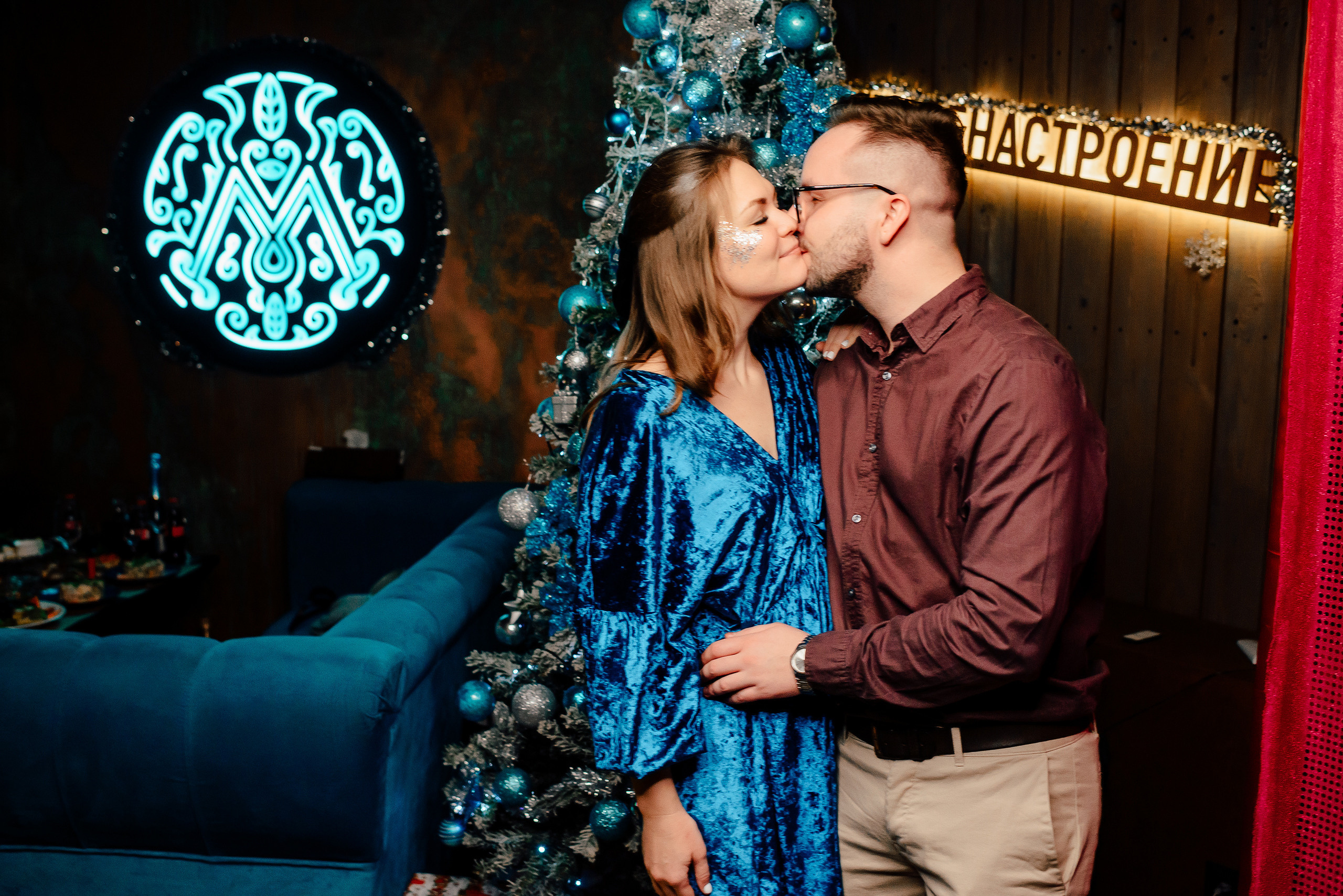 Новый год в стиле 90-х «Мята Спортивная». Мята Спортивная — Кальянная, караоке, бар в Минске