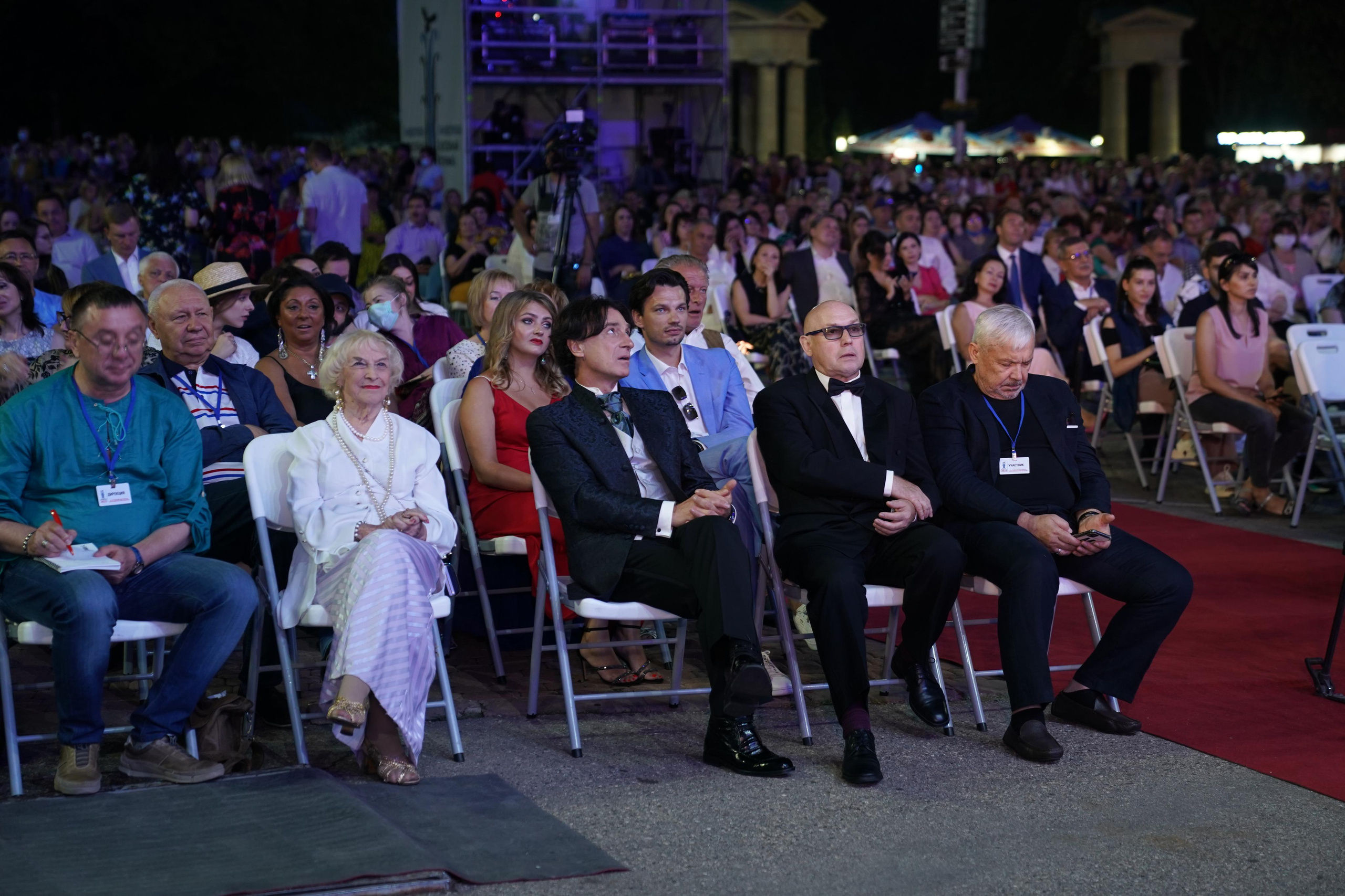 Crystal Spring Film Festival `21. PhuQuoc photographer — Phu Quoc wedding photographer