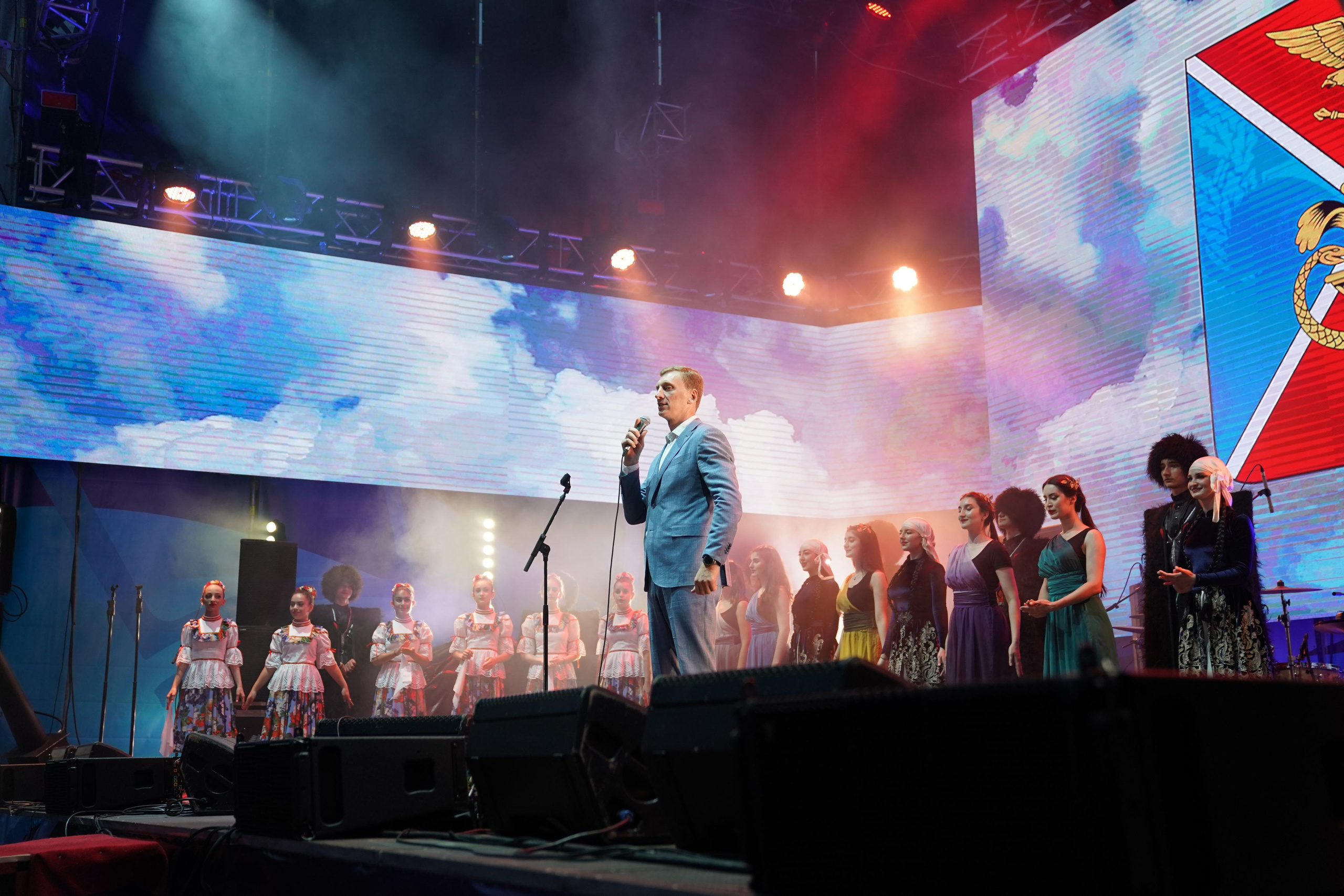 Crystal Spring Film Festival `21. PhuQuoc photographer — Phu Quoc wedding photographer