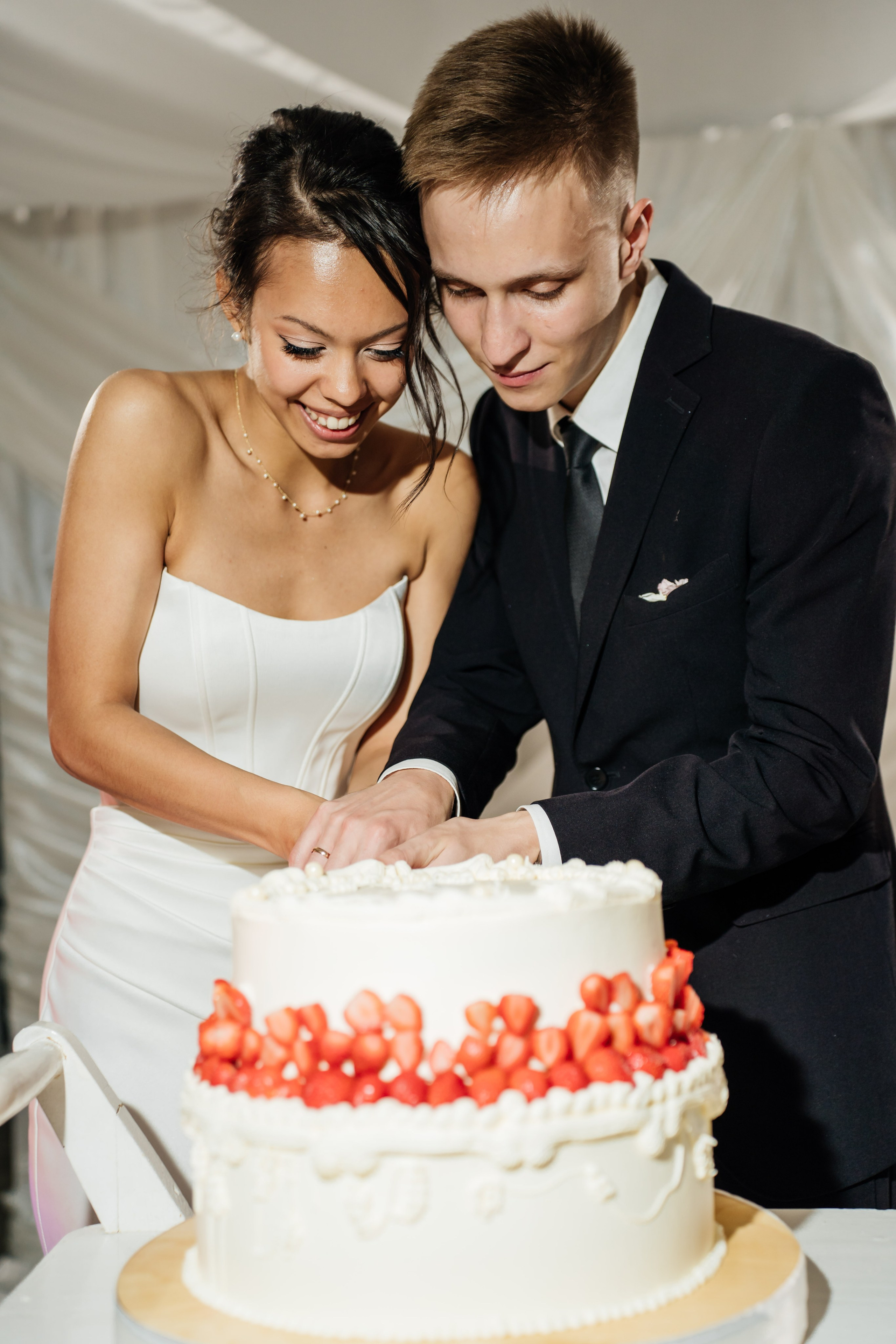 Максим и Майя. Видеограф и Фотограф в Челябинске Ксения и Владимир Рюмины