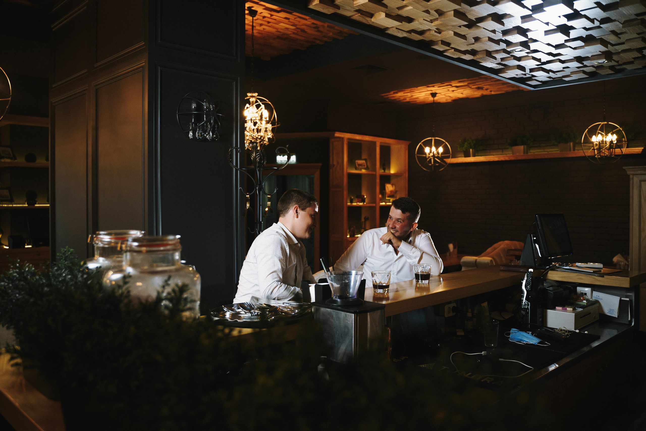 Ева & Паша. Создаю контент для бизнеса- Андрей Корниенко и упаковываю компании и экспертов в Краснодаре