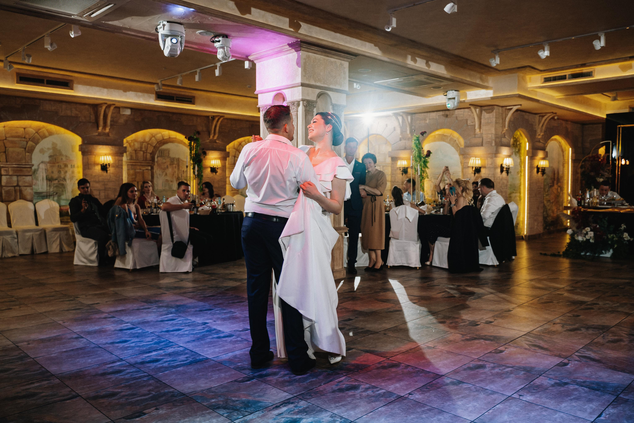 Ева & Паша. Создаю контент для бизнеса- Андрей Корниенко и упаковываю компании и экспертов в Краснодаре