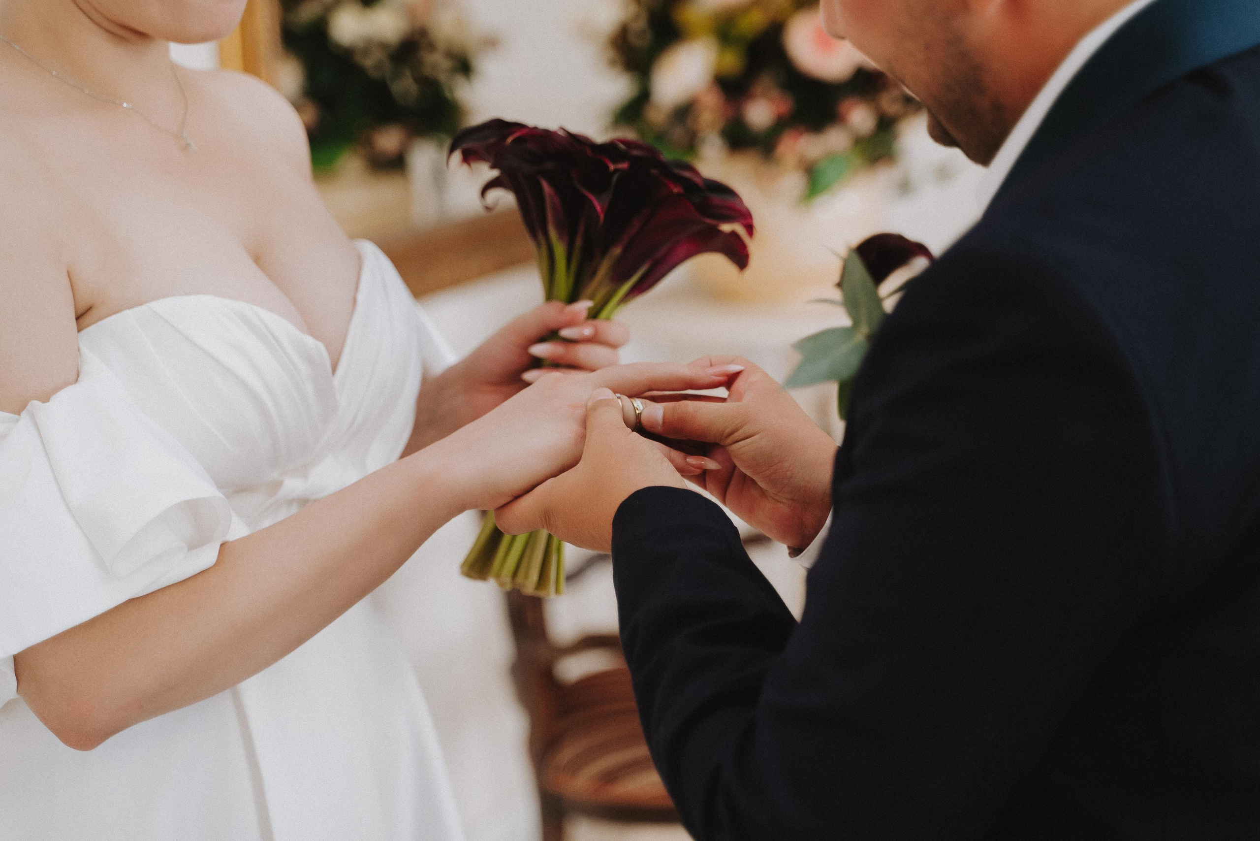 Ева & Паша. Создаю контент для бизнеса- Андрей Корниенко и упаковываю компании и экспертов в Краснодаре