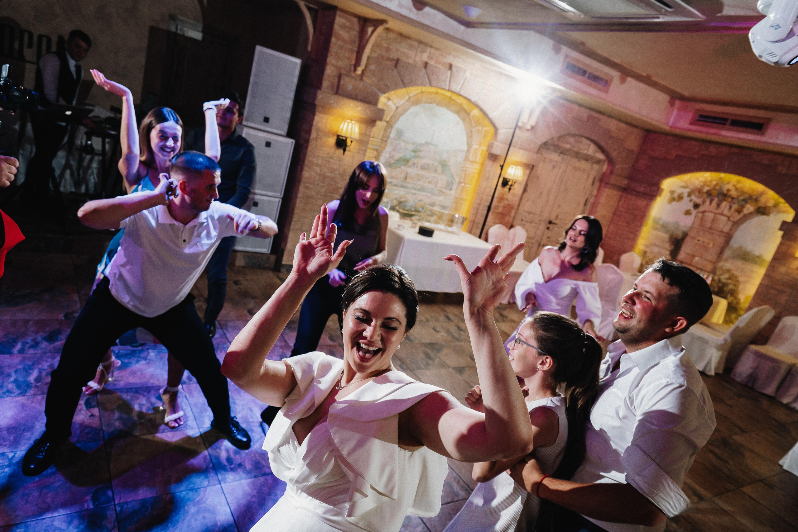 Ева & Паша. Создаю контент для бизнеса- Андрей Корниенко и упаковываю компании и экспертов в Краснодаре