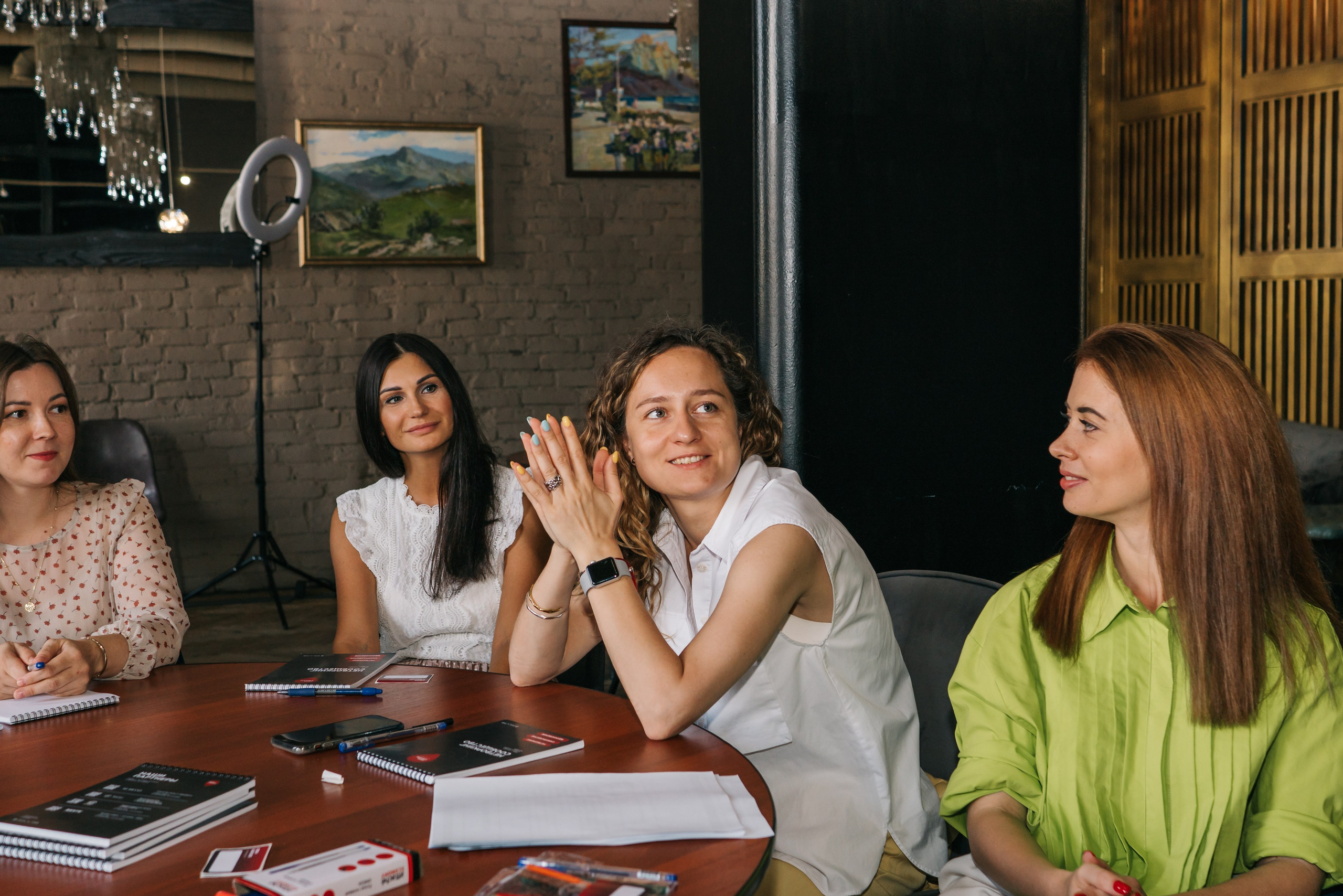Нетворкинг «Свои в Москве». Женский фотограф в Москве Анастасия Сидорова