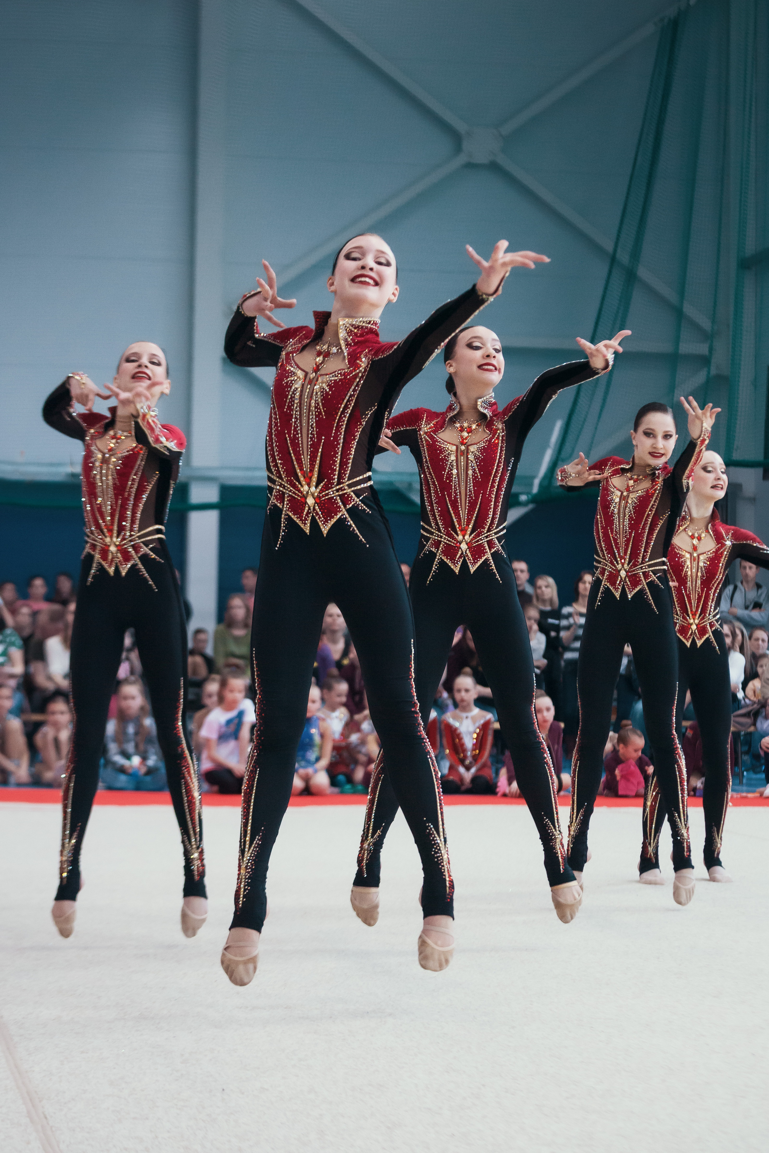 Турнир «Кристалл». Эстетическая гимнастика. 9–10 апреля 2022 г. Спортивный фотограф Александр Васильев. RG и AGG