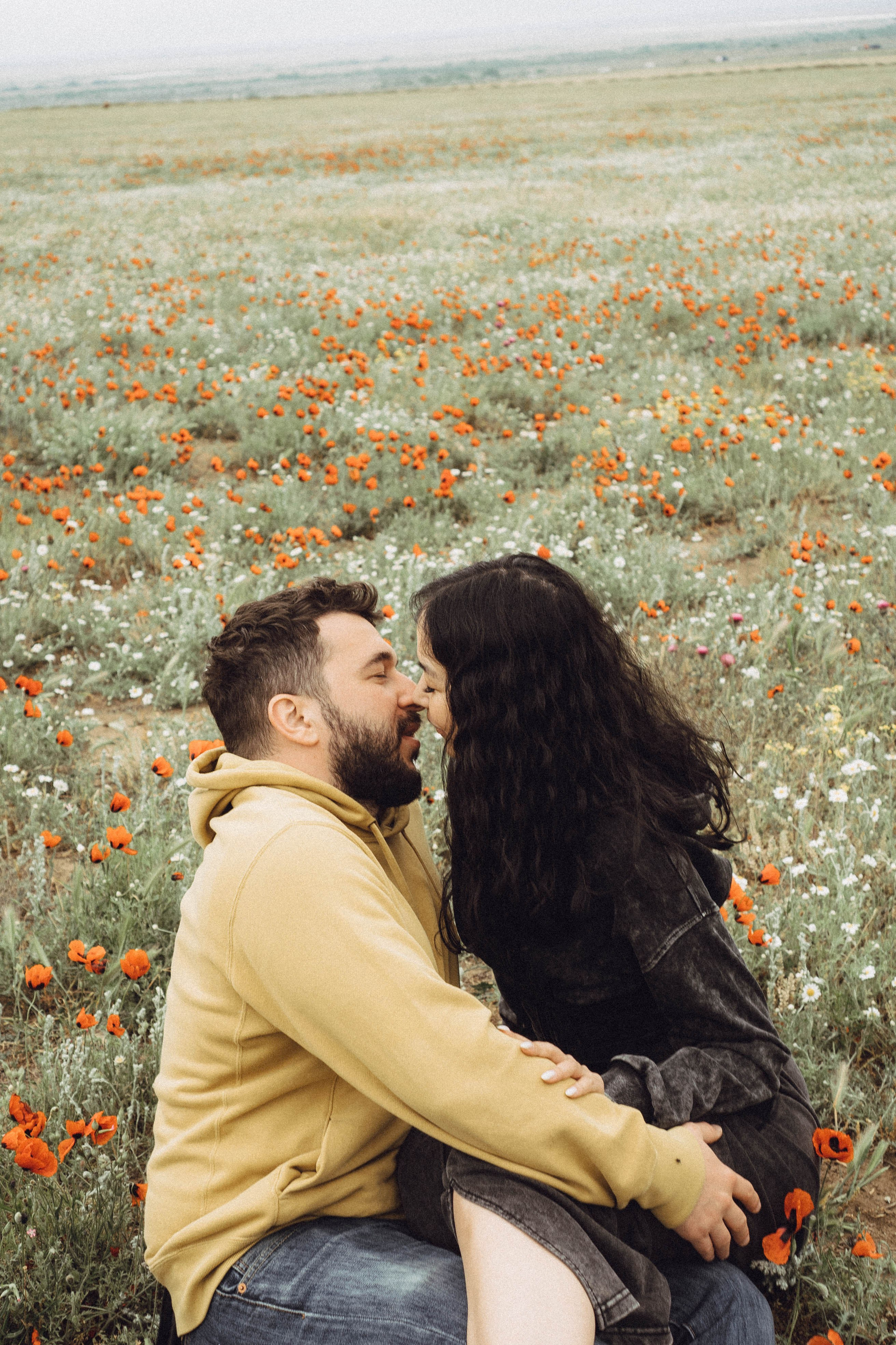 Любовь в маковом поле. Профессиональный фотограф, Санкт-Петербург — Виктория Богомолова