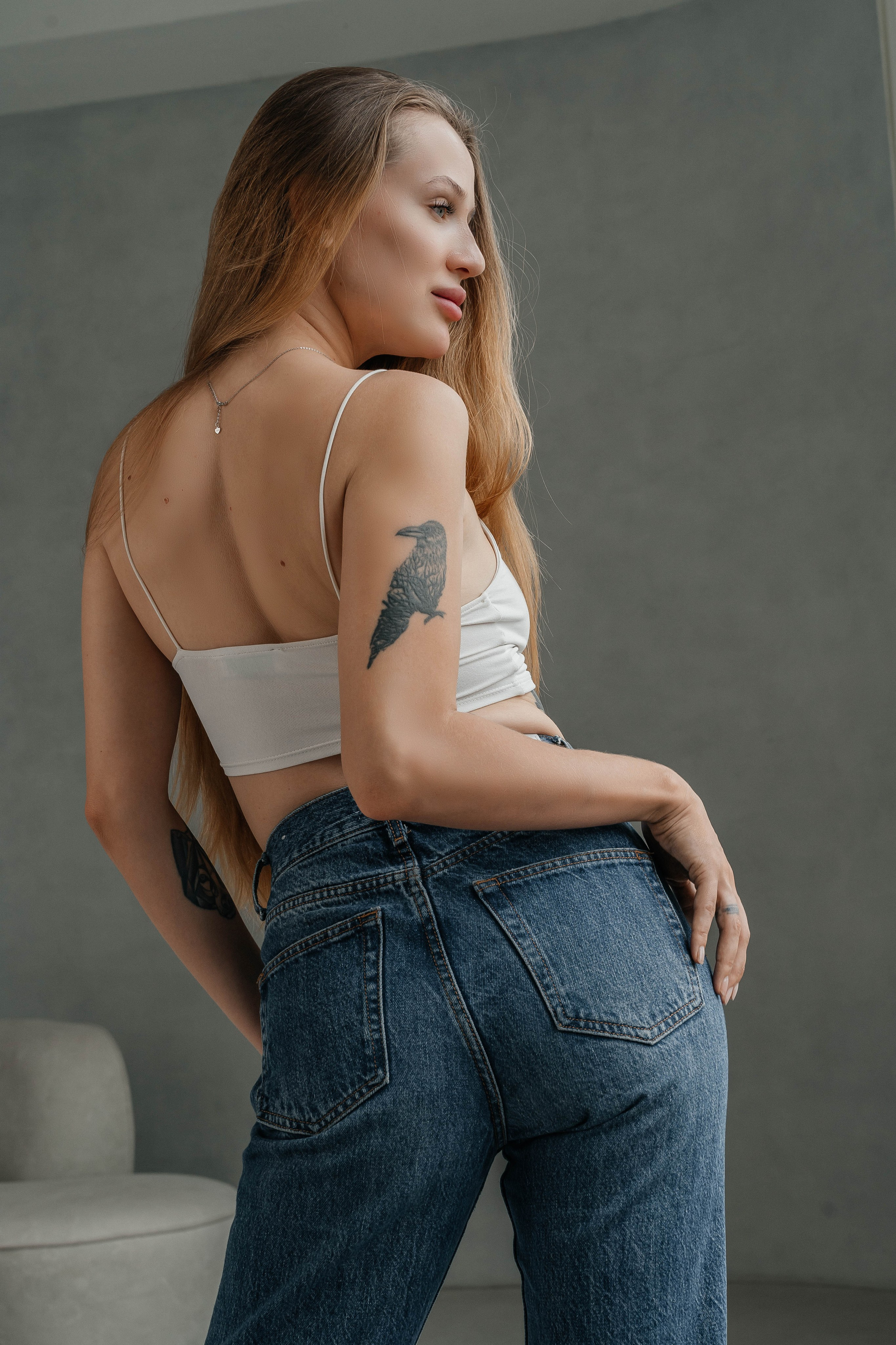 Съемки в интерьере студий. Виктория Алпеева — фотограф по любви