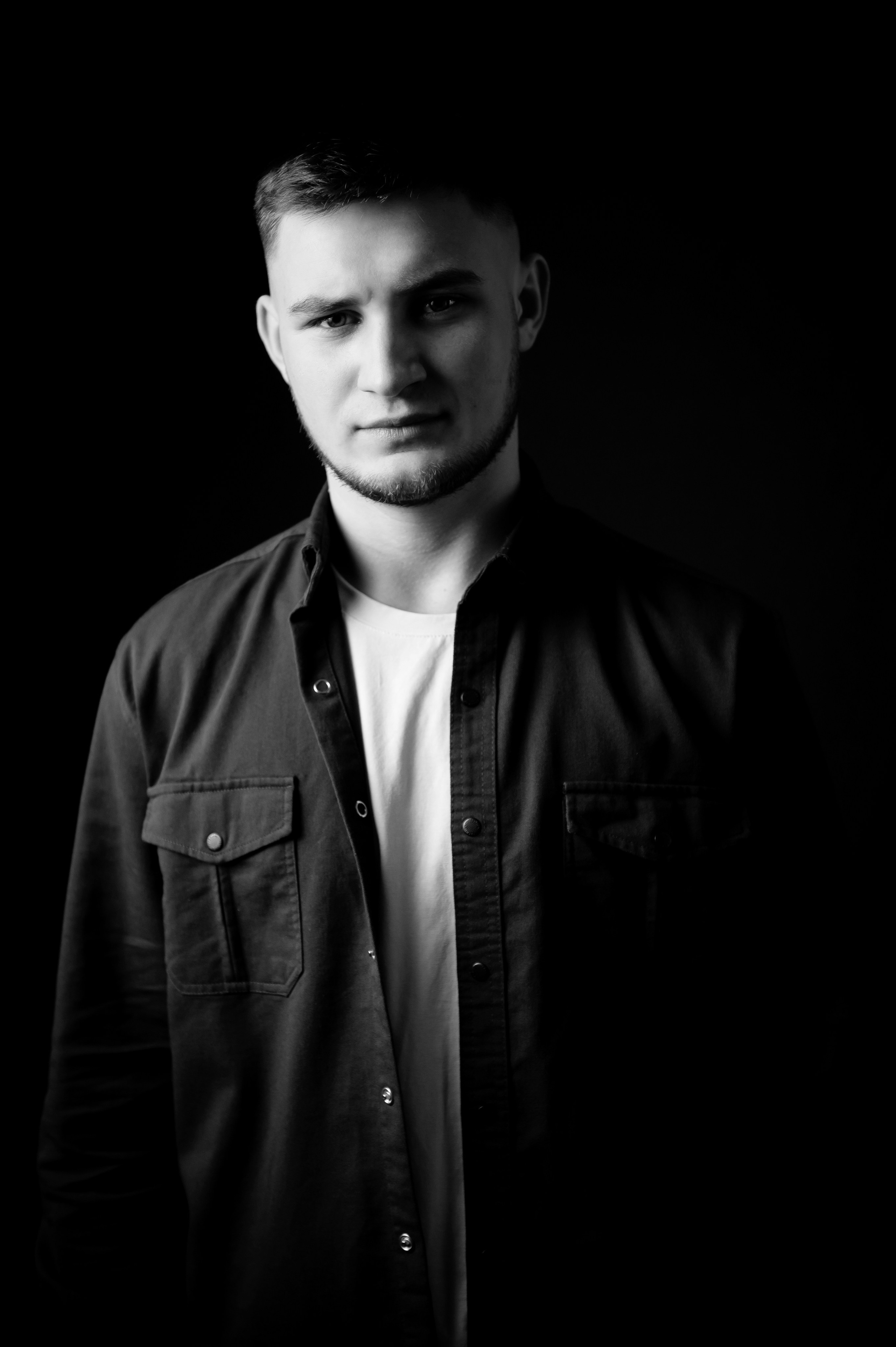 Мужской портрет. Фотограф г. Карталы Гаврушева Елизавета