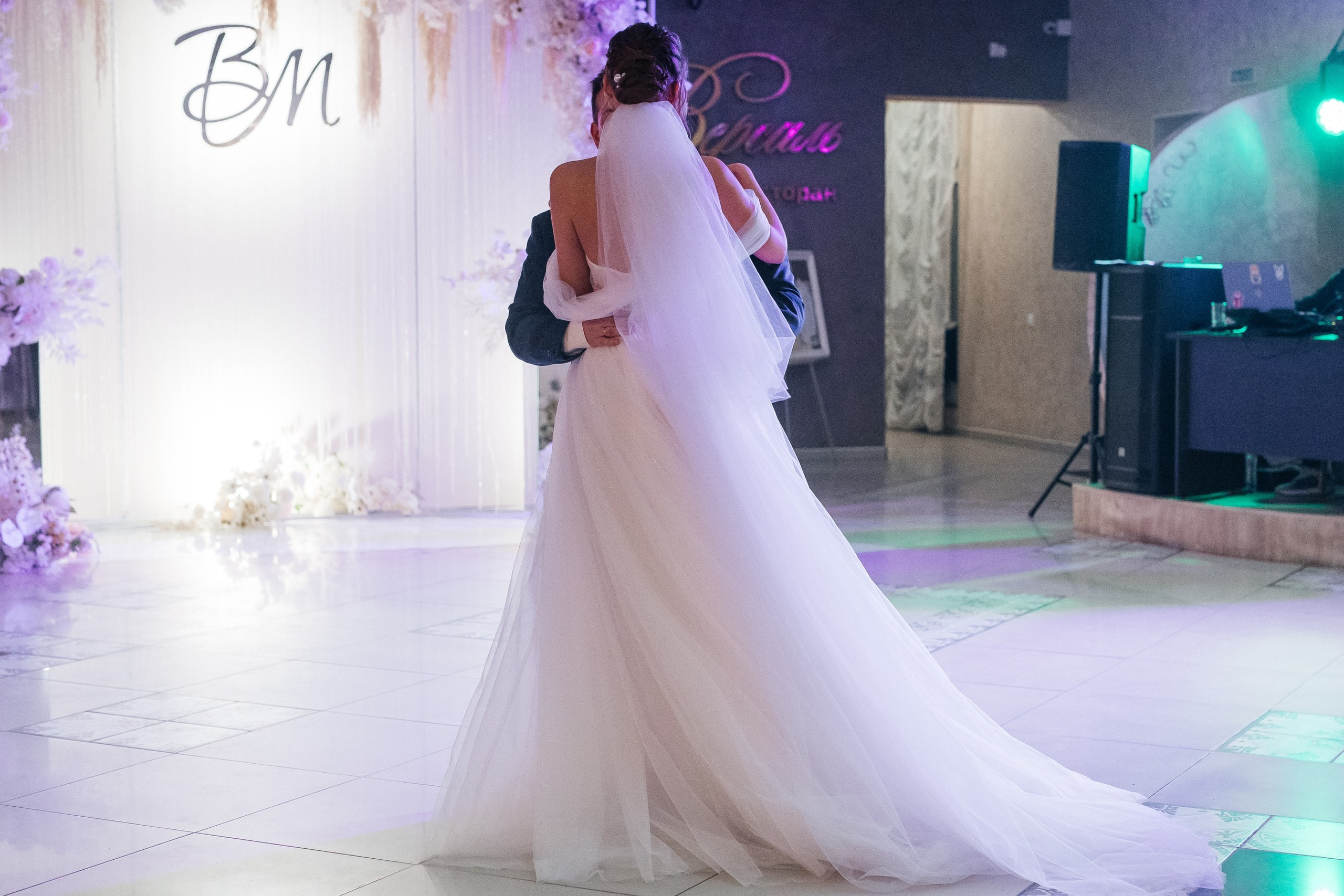 Влад и Мария. Свадебный фотограф Виктория Чуйко Магнитогорск. Визуал для бизнеса