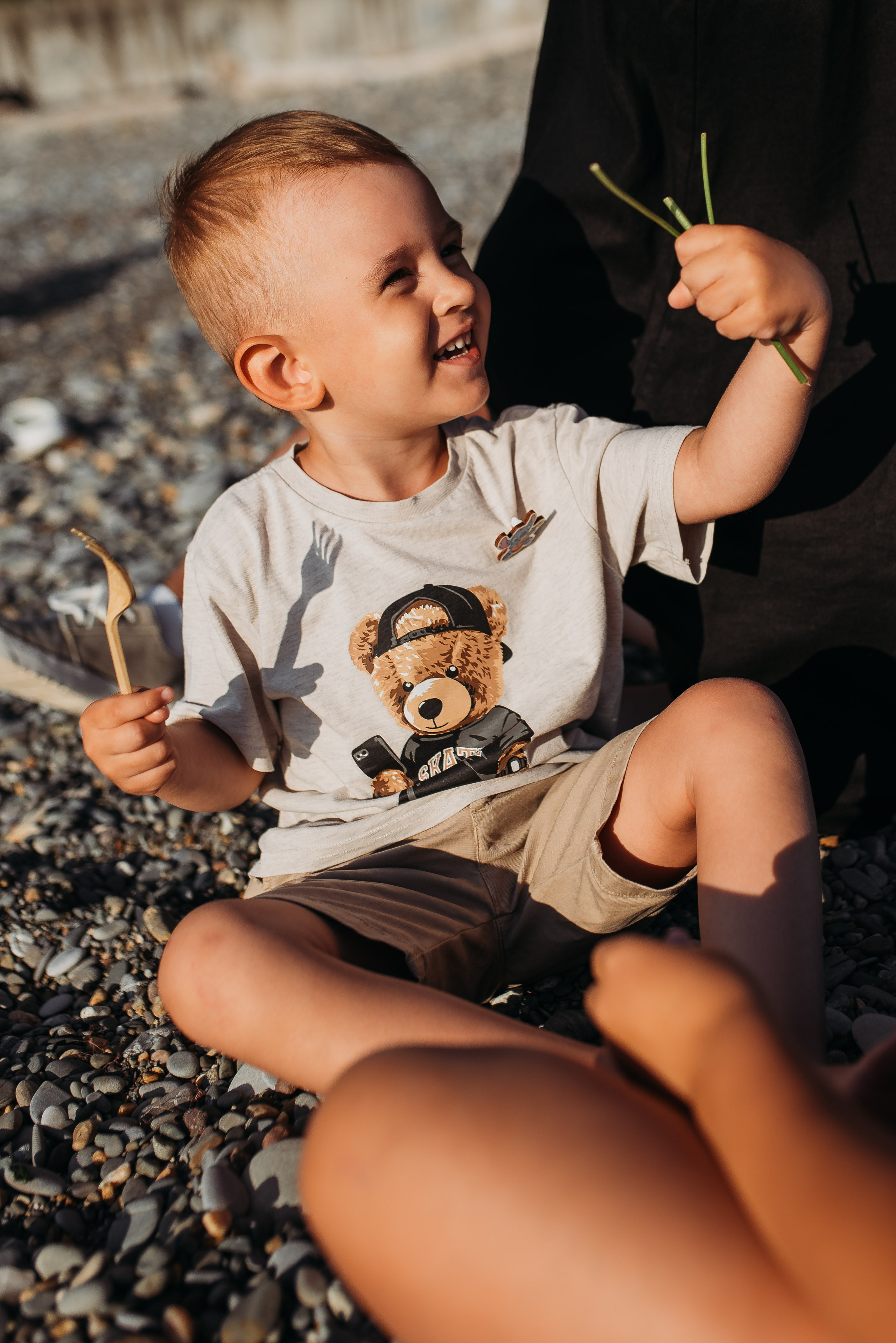 Семейная фотосессия на пляже Сочи Сириус Лазаревская. Фотограф в Сочи — Маргарита Поганова