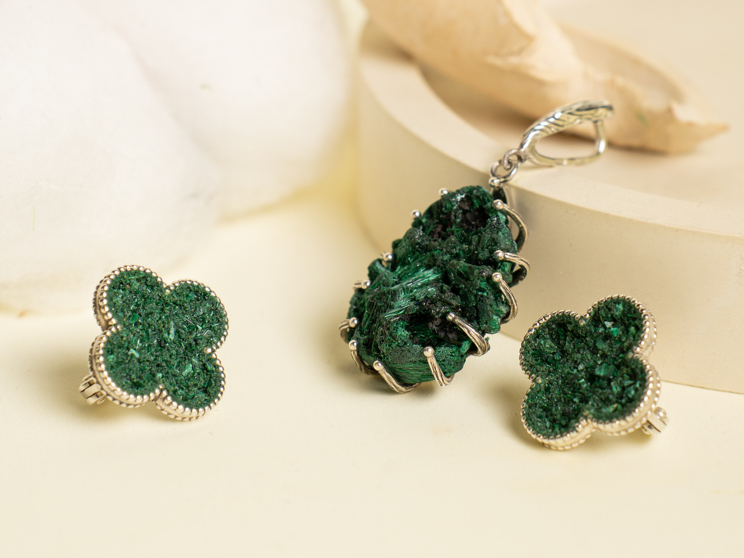 Ювелирные украшения. Предметный и фуд-фотограф в Москве Анна Царенко