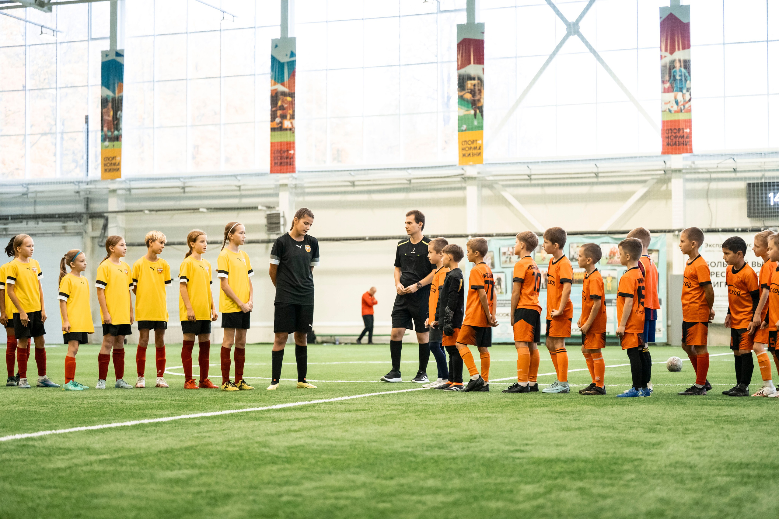 ДДФЛ Тула Восход 2016 — ЦПЮФ Арсенал ЖК 2015. Спортивный фотограф в Туле и Тульской области. Файсханова Фото Спорт