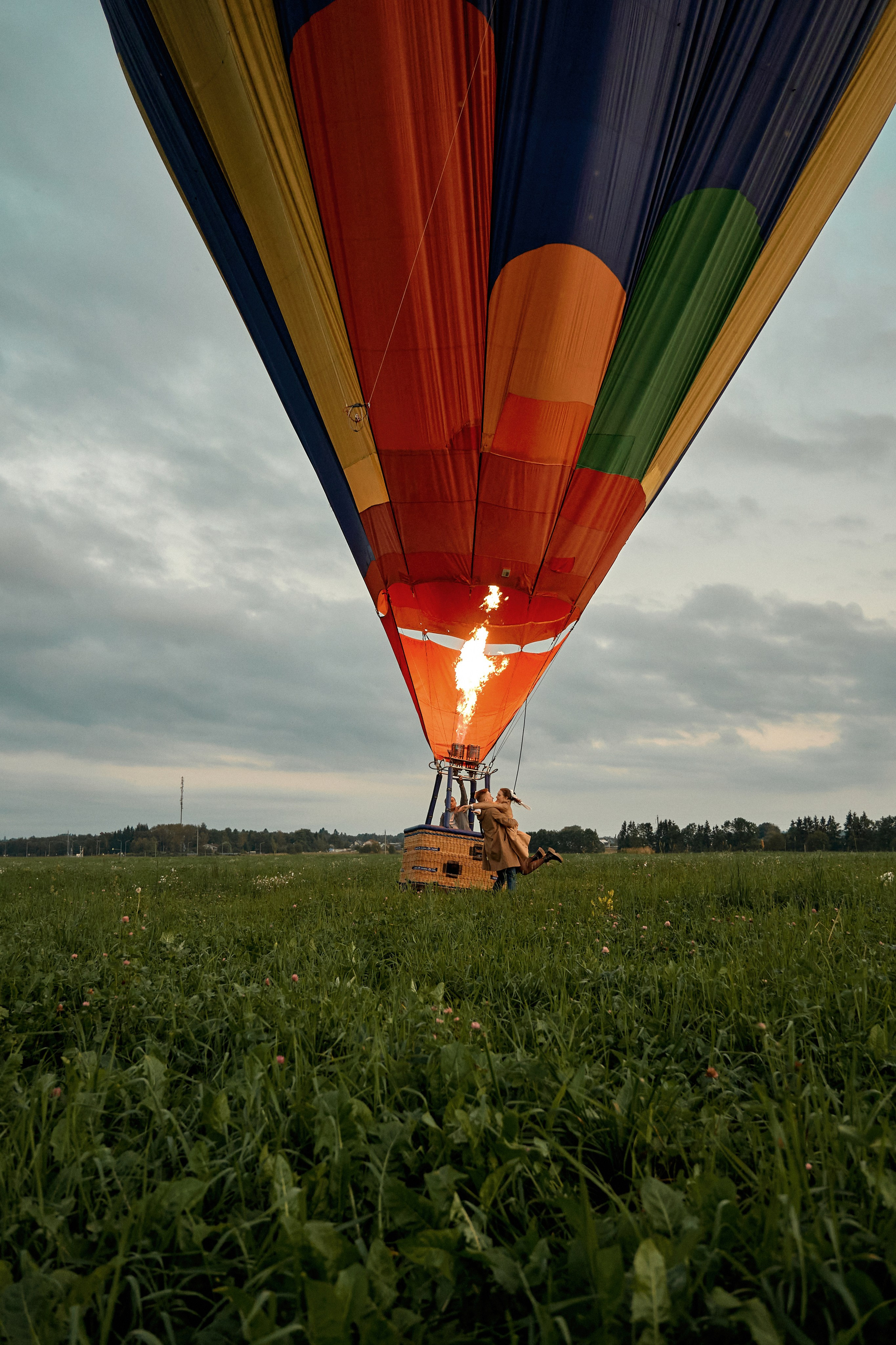 Максим & Мария воздушный шар. Фотограф в Санкт-Петербурге Цуркан Алёна