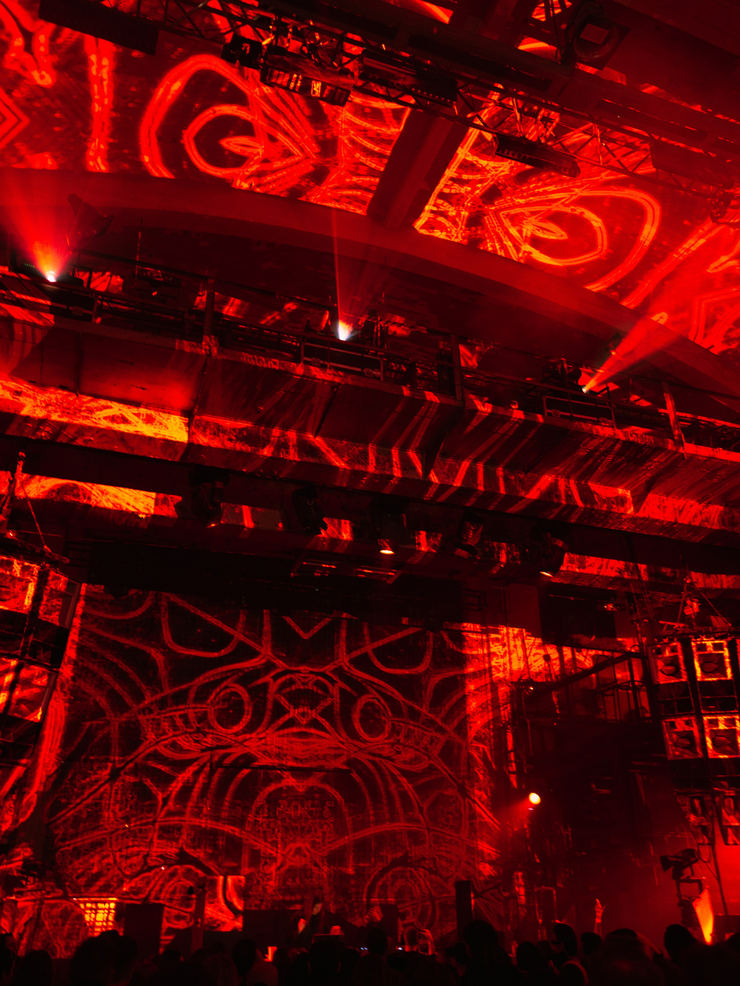 SICK YEARS, ARMA ╳ SILA SVETA. @tomrus: Рустам Шагиморданов — фотограф