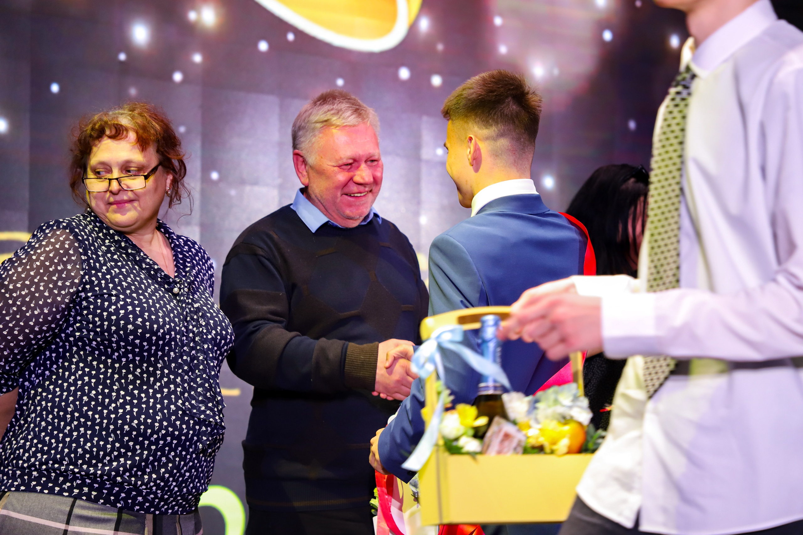 Последние звонки в школе. K-pop (и не только) фотограф в Москве Светлана Полякова