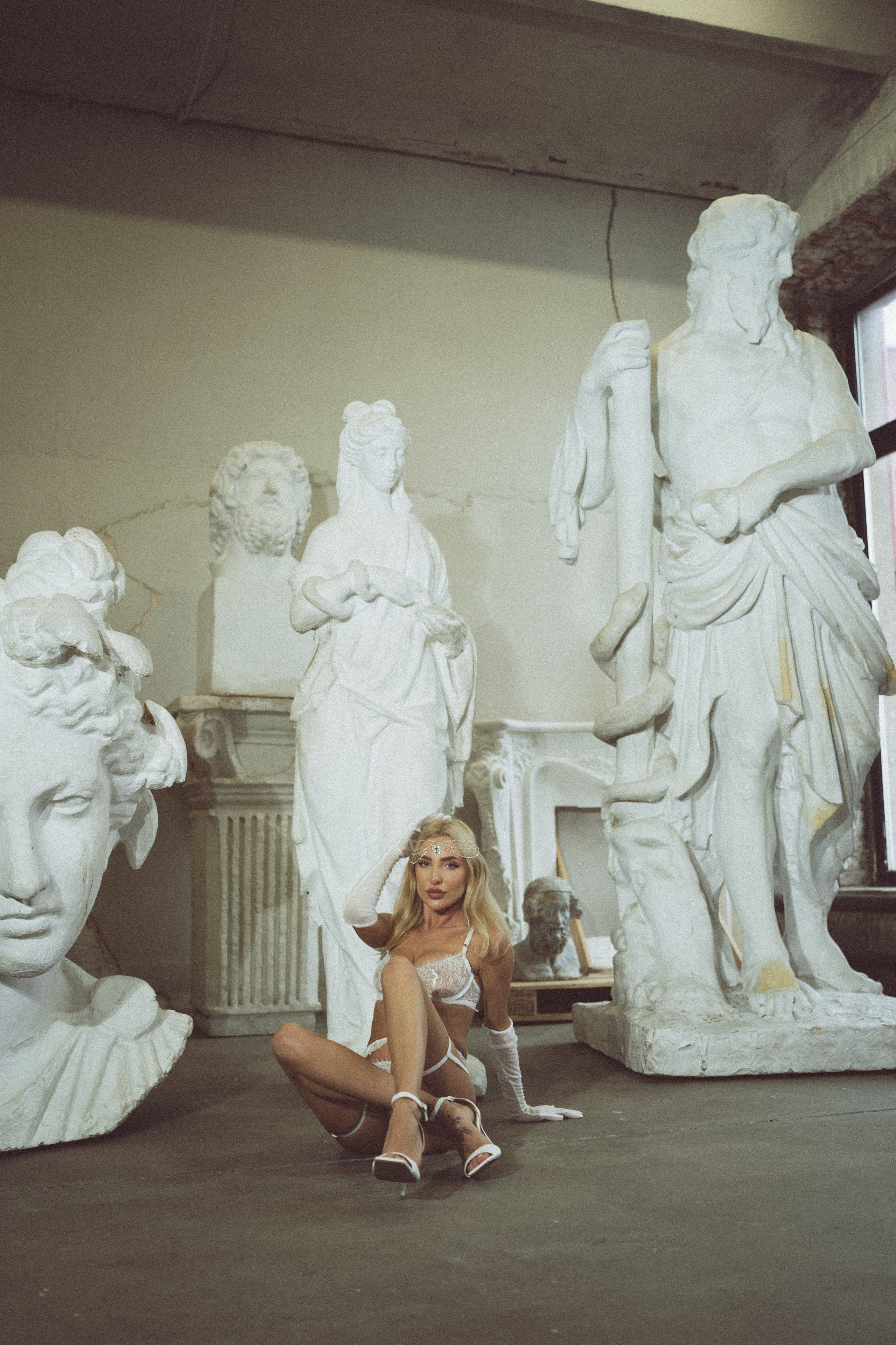 ФОТОСЕСИСИЯ В СТУДИИ ДЛЯ ДЕВУШКИ. Профессиональный фотограф, Санкт-Петербург — Виктория Богомолова