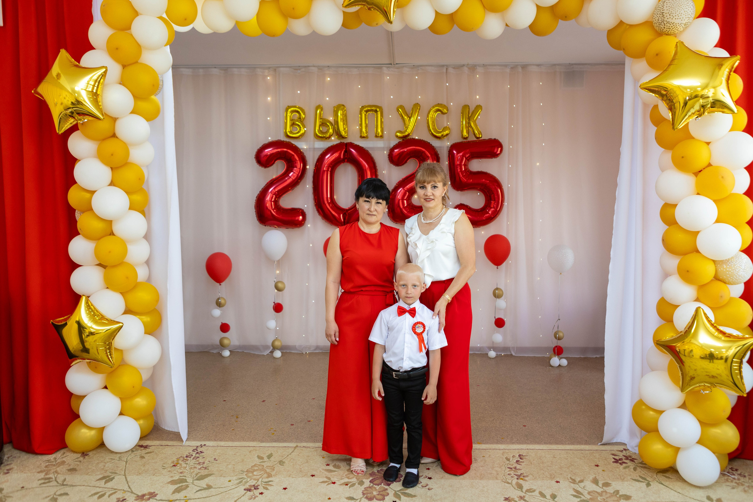Выпускной в детскому саду 2025 год. Свадебный и предметный фотограф Ренат Каламперов