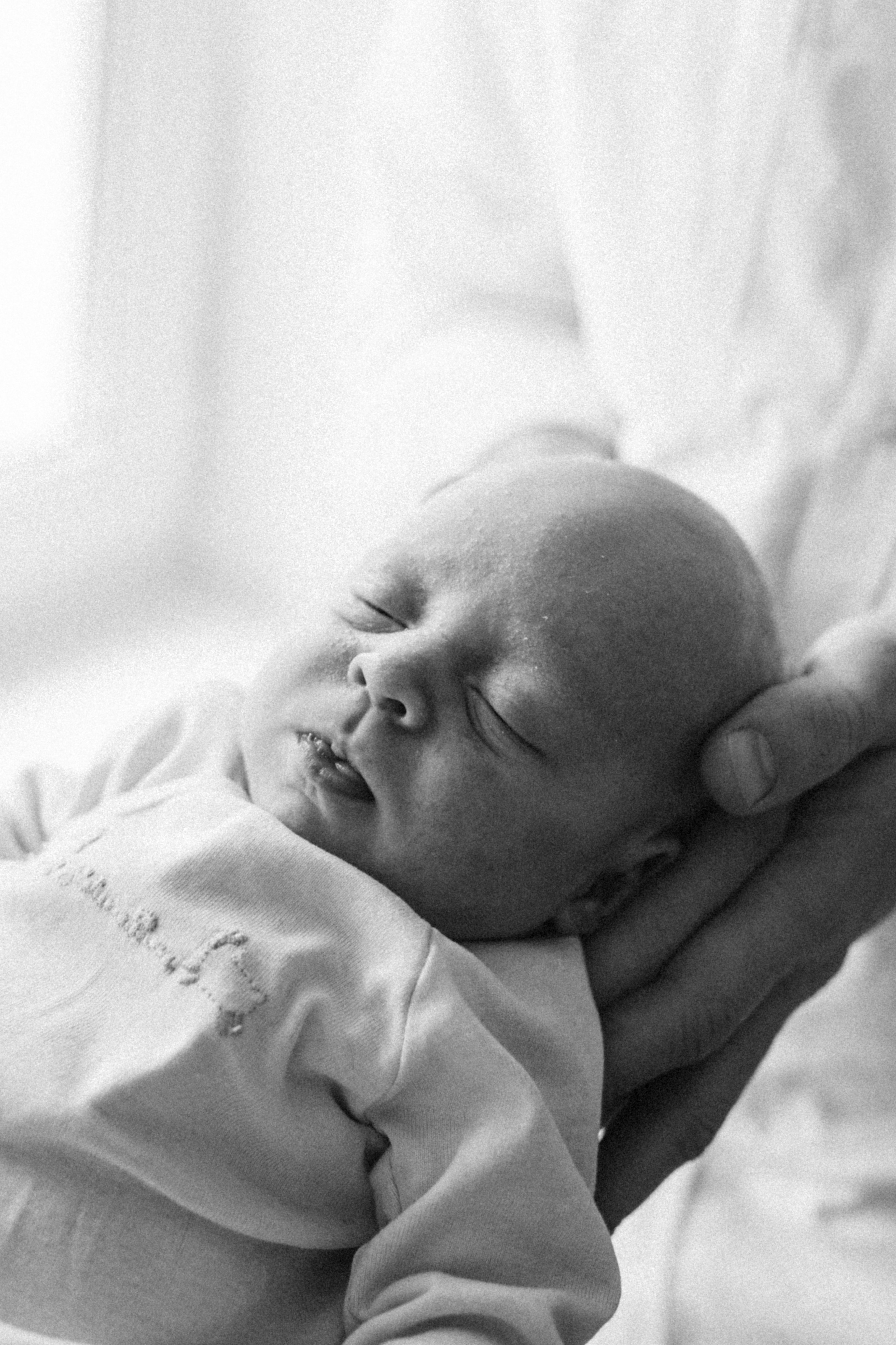 Новорожденный малыш Сева