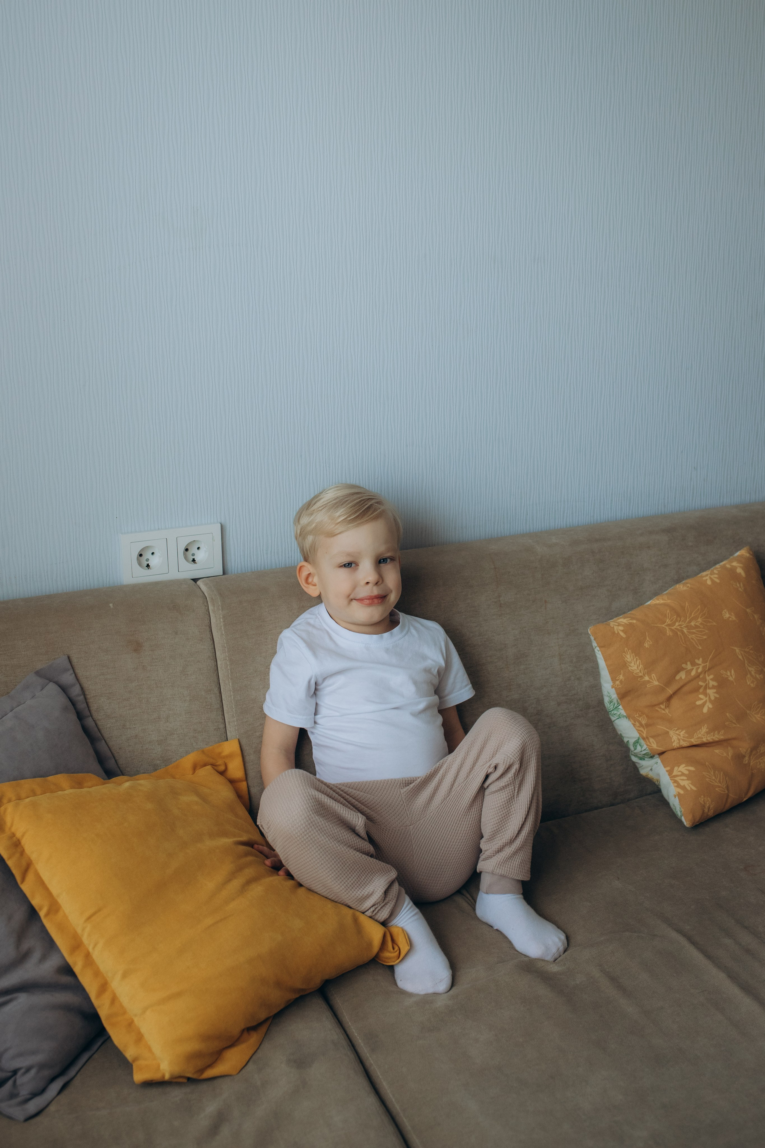 Катя, Денис и малыши. Семейный и домашний фотограф в Москве и МО Королева Валерия