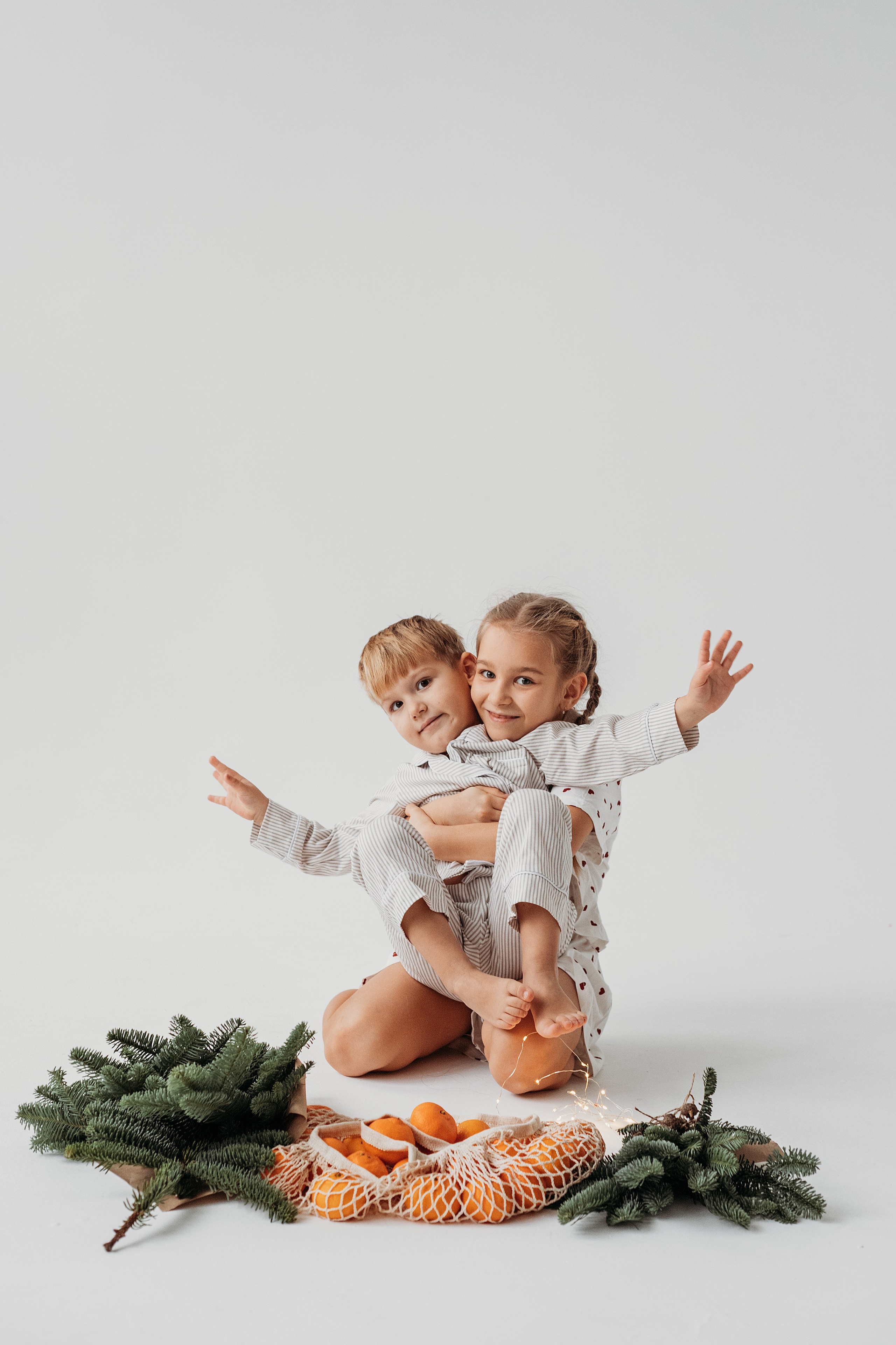 Детки Новый год. Семейный фотограф Москва