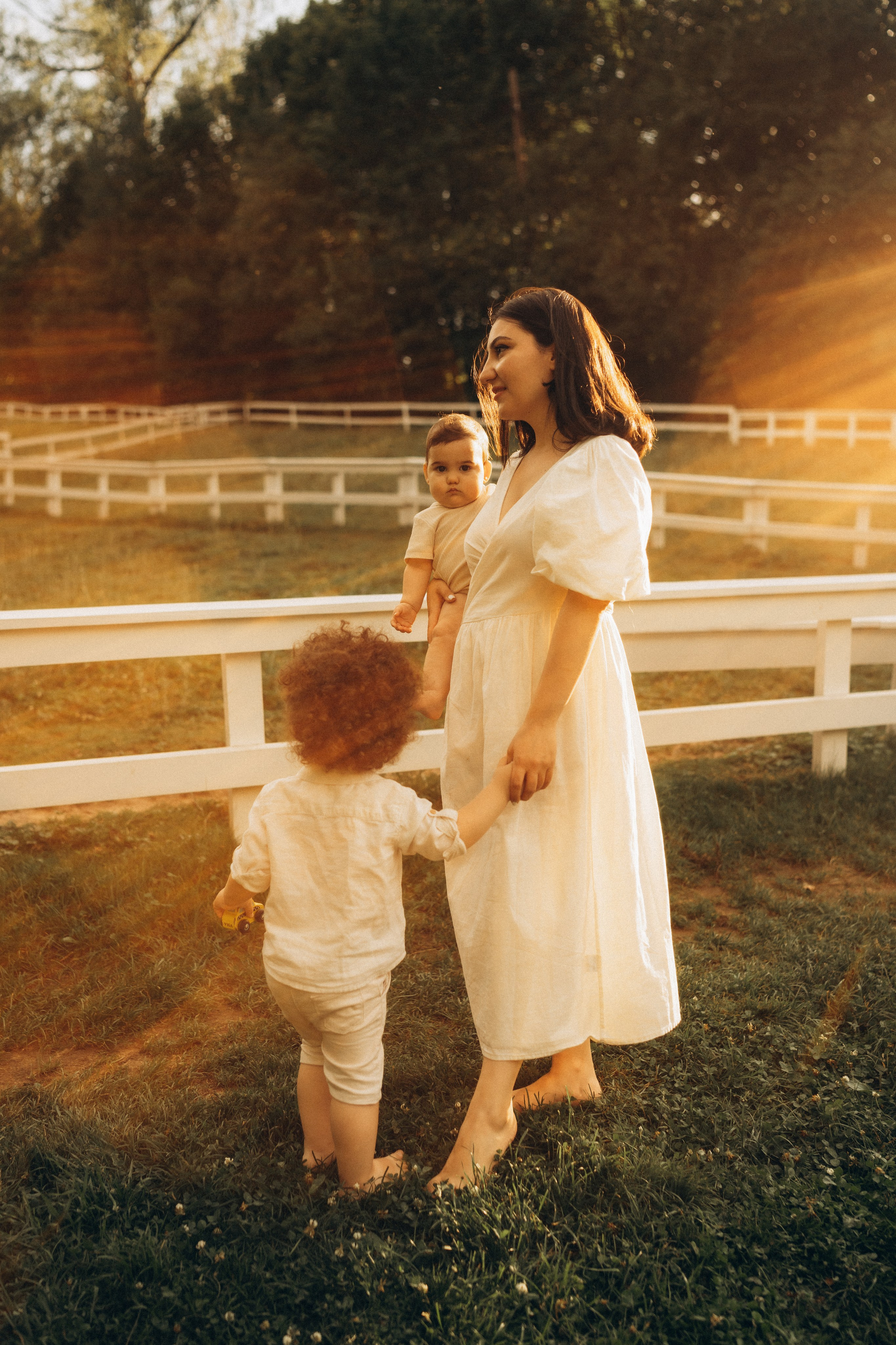 Ариана и семья