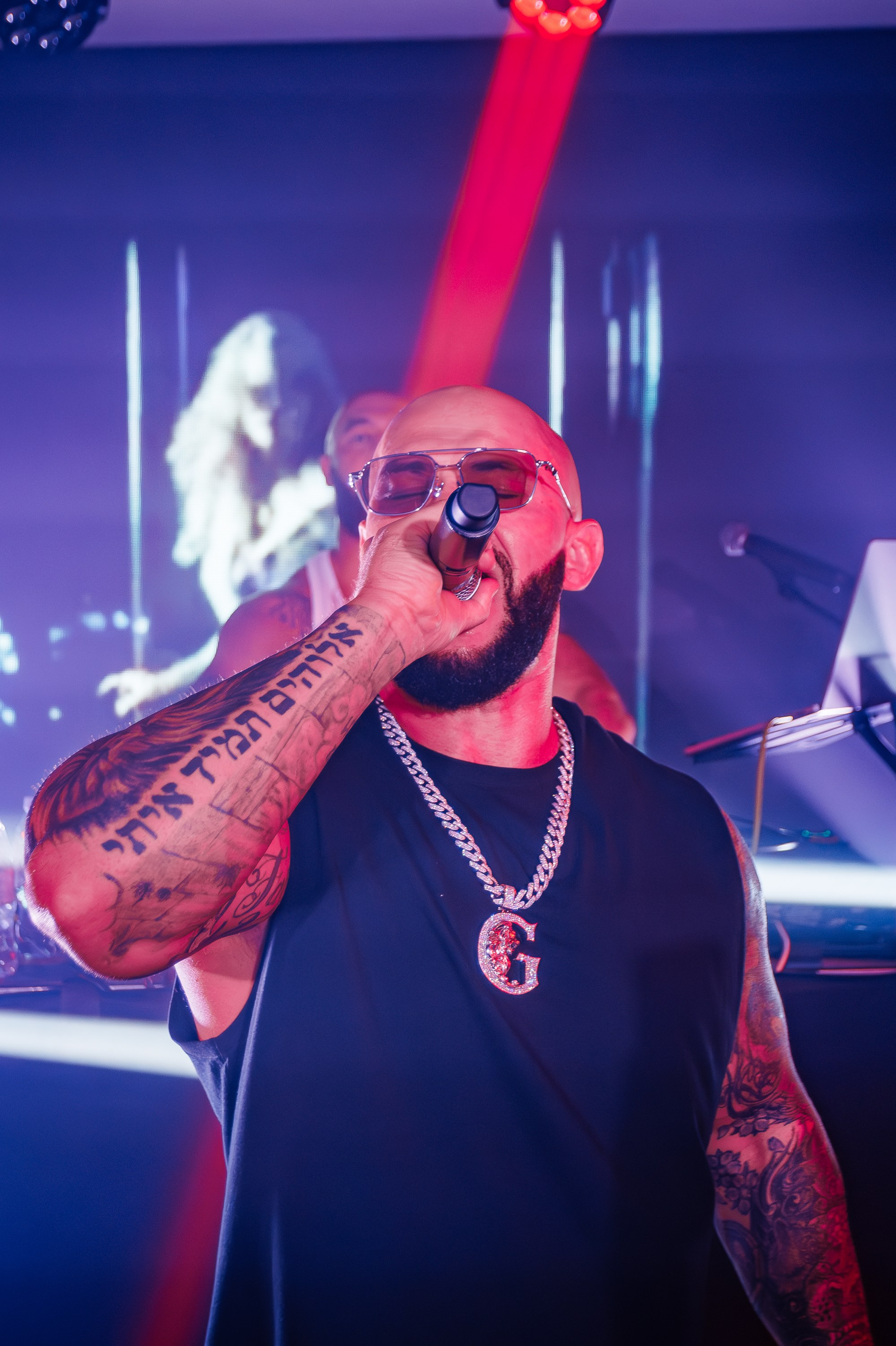 «Джиган"_Чайка на пляже_Ялта_12.07.2025 г. Аминов Руслан | Фотограф