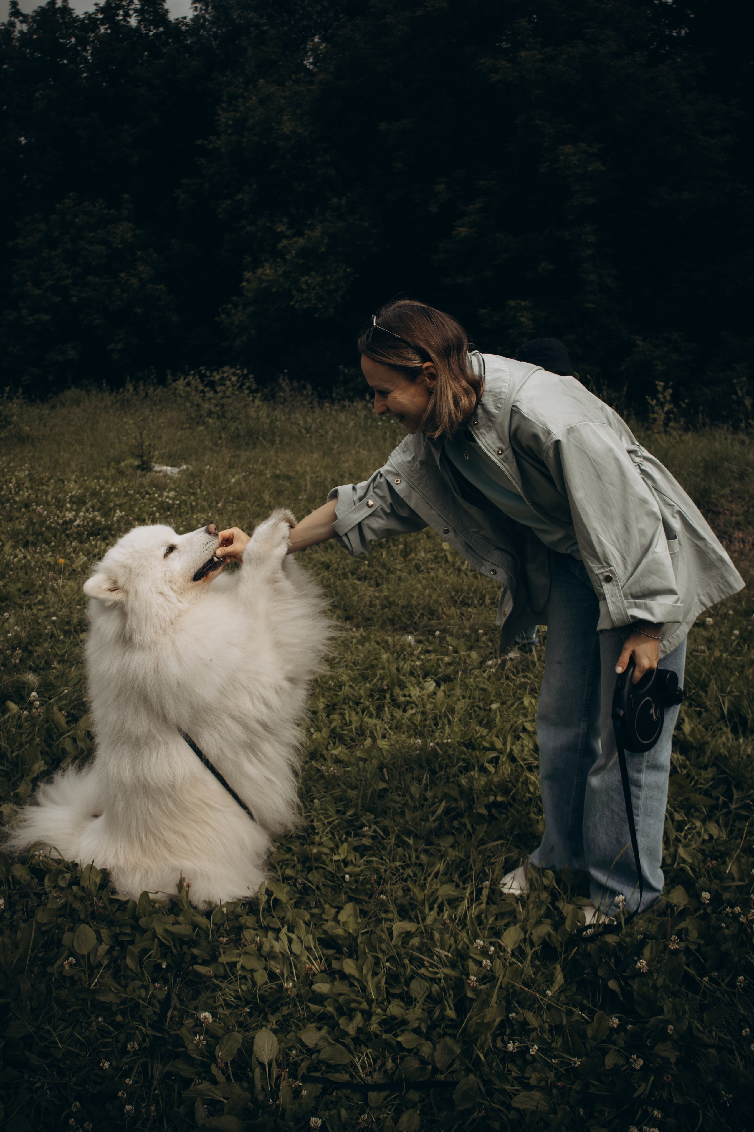Фотосессия с ребенком и собакой в парке. Фотограф-анималист в Москве Екатерина Тихонова