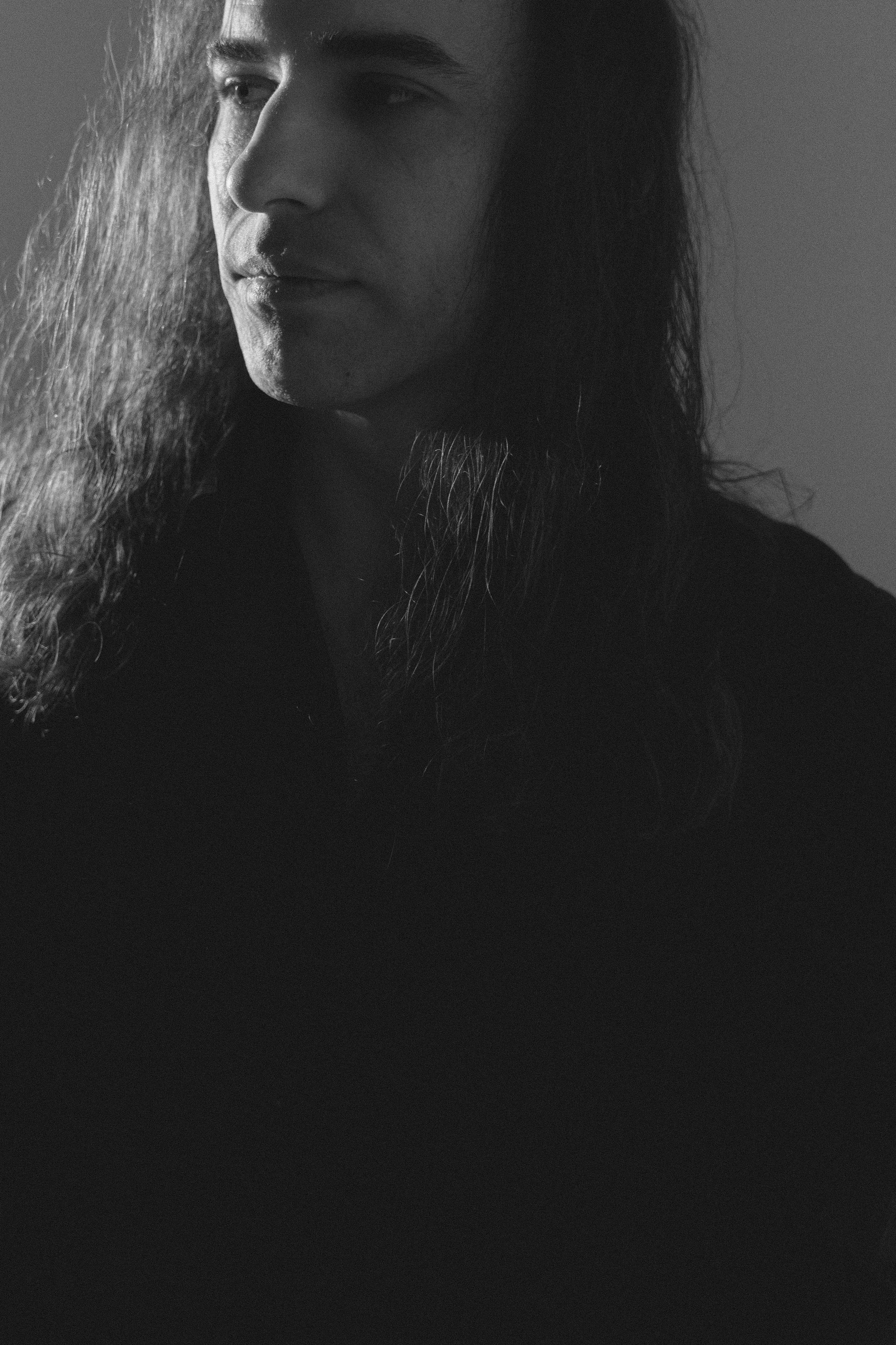 Мужской портрет — сила, стиль и глубина в кадре. Фотограф в Хабаровске Дмитрий Лемешков