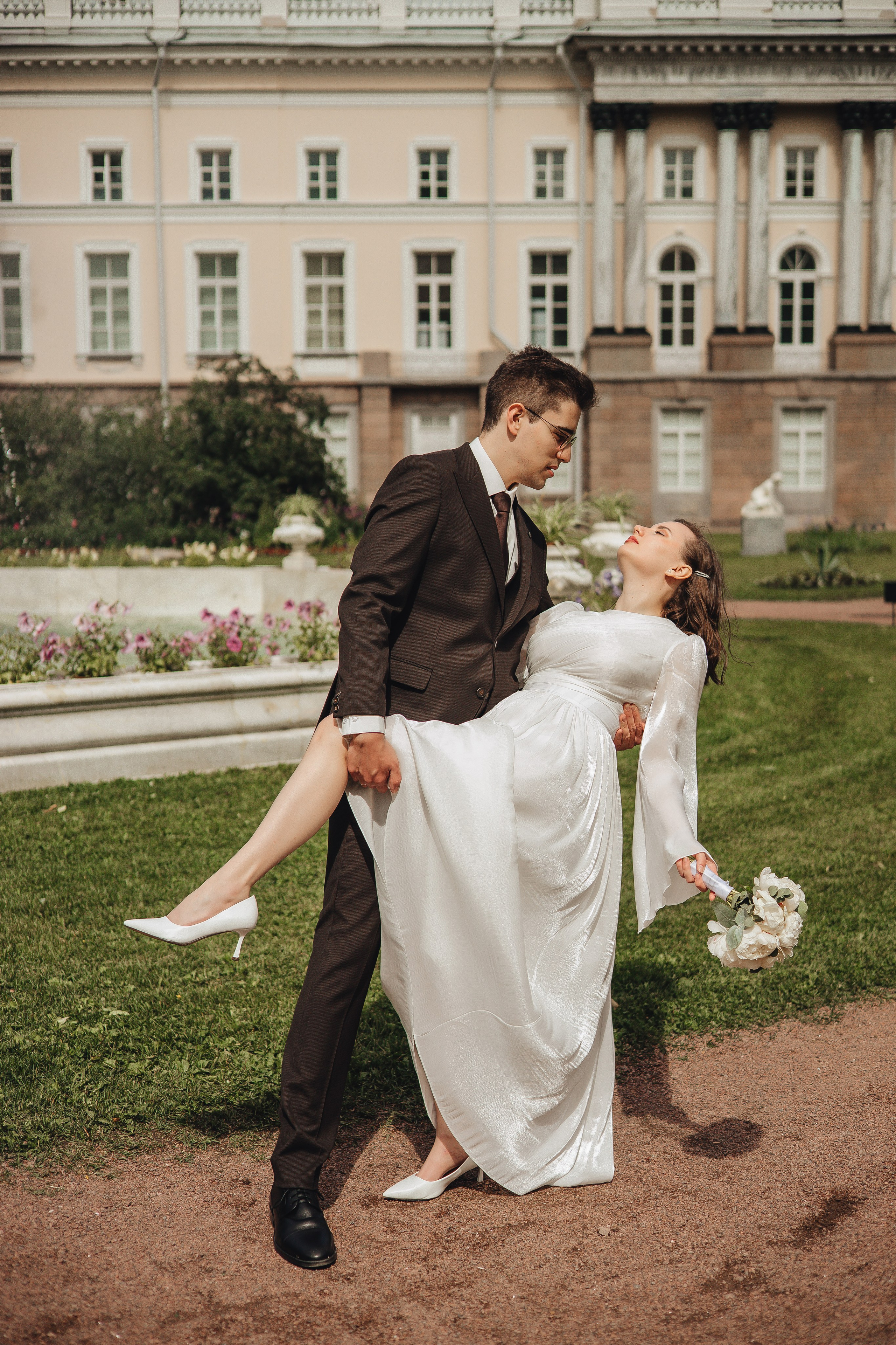 Даня & Ксюша. Дворец 3. Царское Село, лето. Свадебный и семейный фотограф Пушкин Царское Село СПБ Питер Санкт-Петербург и Рязань Ольга Козлова