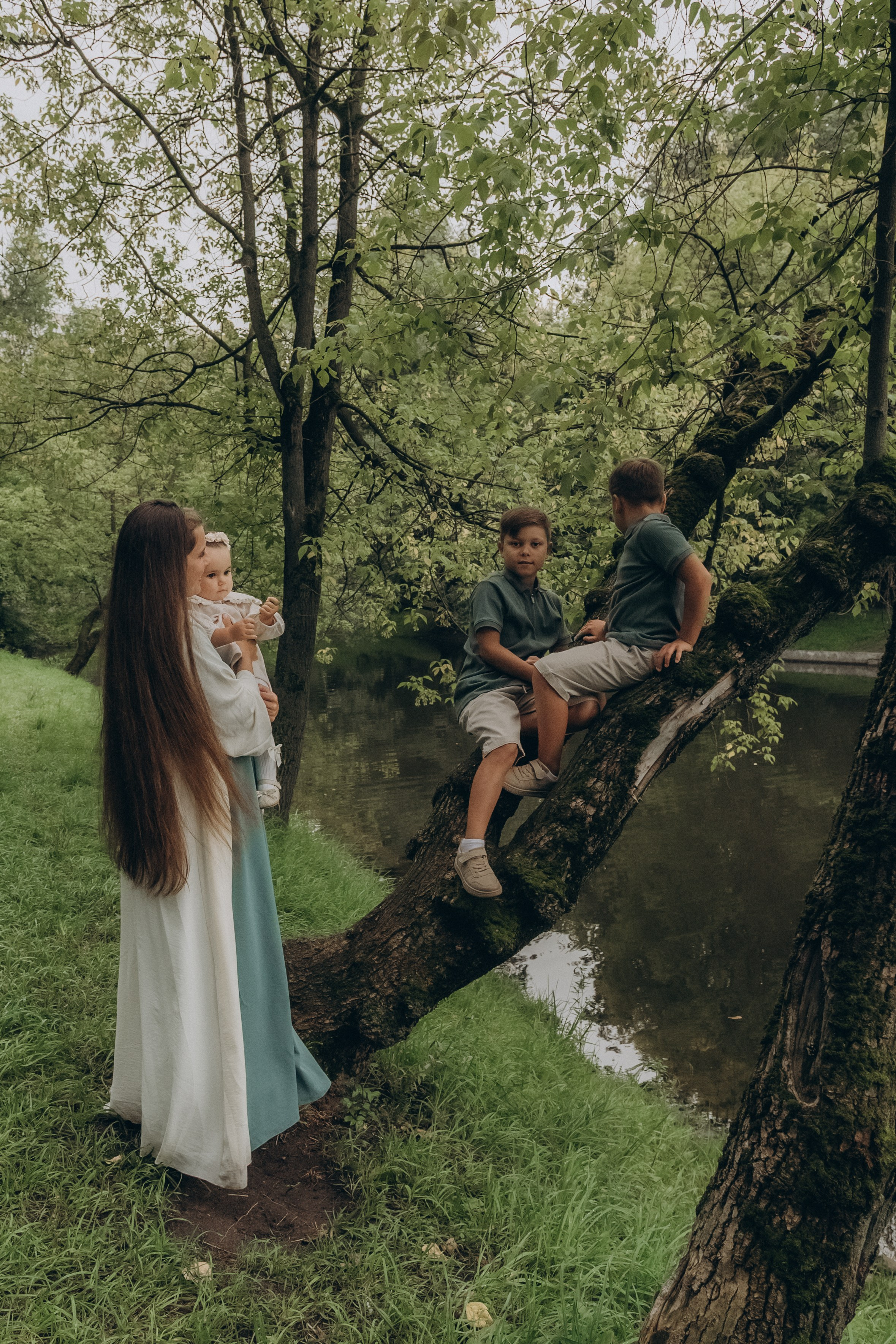 Семейная прогулка. Гаврилова Настя семейный фотограф lifestyle в Москве