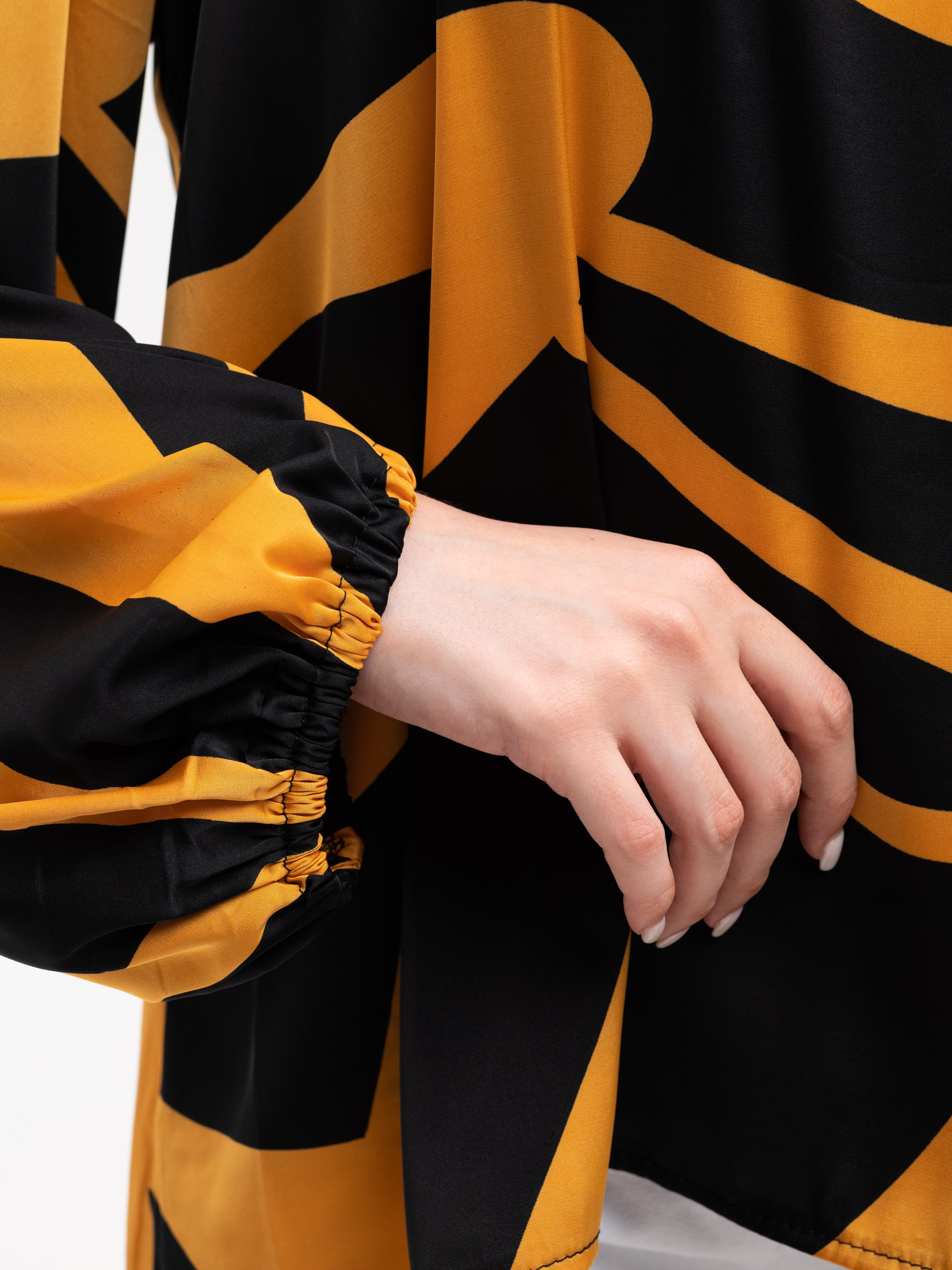 Одежда разноразмерная. Предметный фотограф, фото для маркетплейсов Пятигорск, КМВ