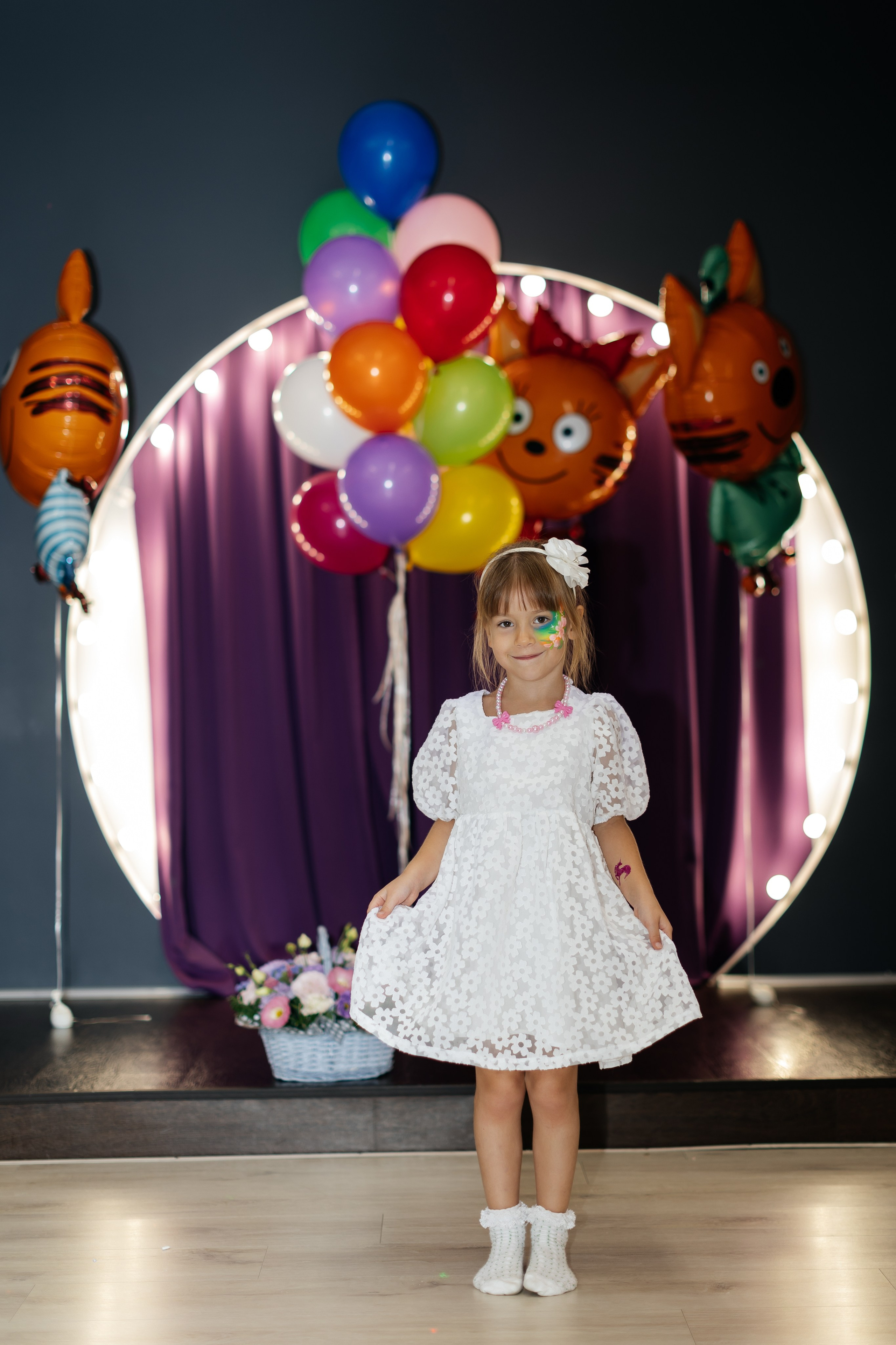 Детские сады и школы. Photograph Svetlana Volkova