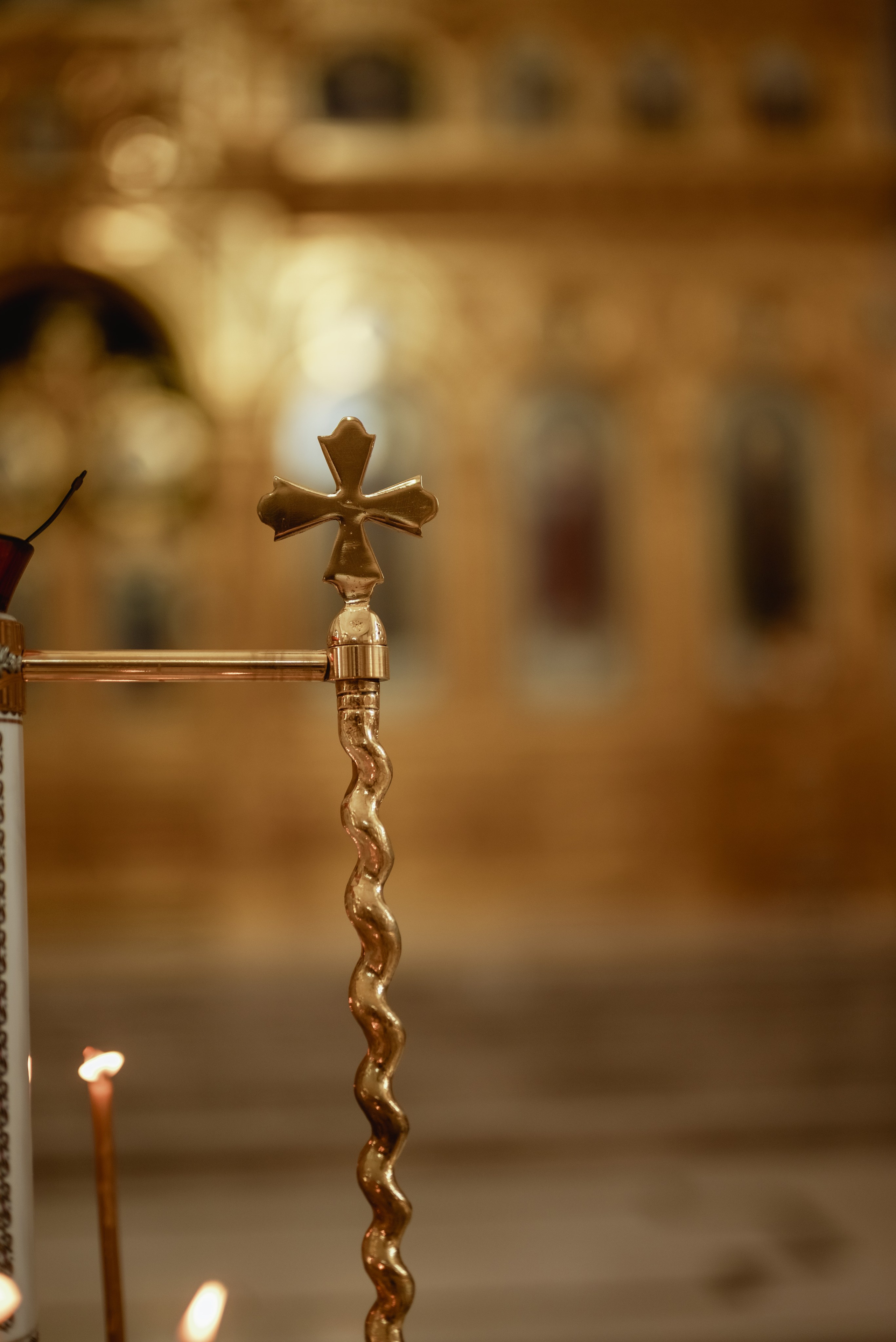 Крещение в храме Петра и Февронии. Юлия Басня семейный и свадебный фотограф в Донецке