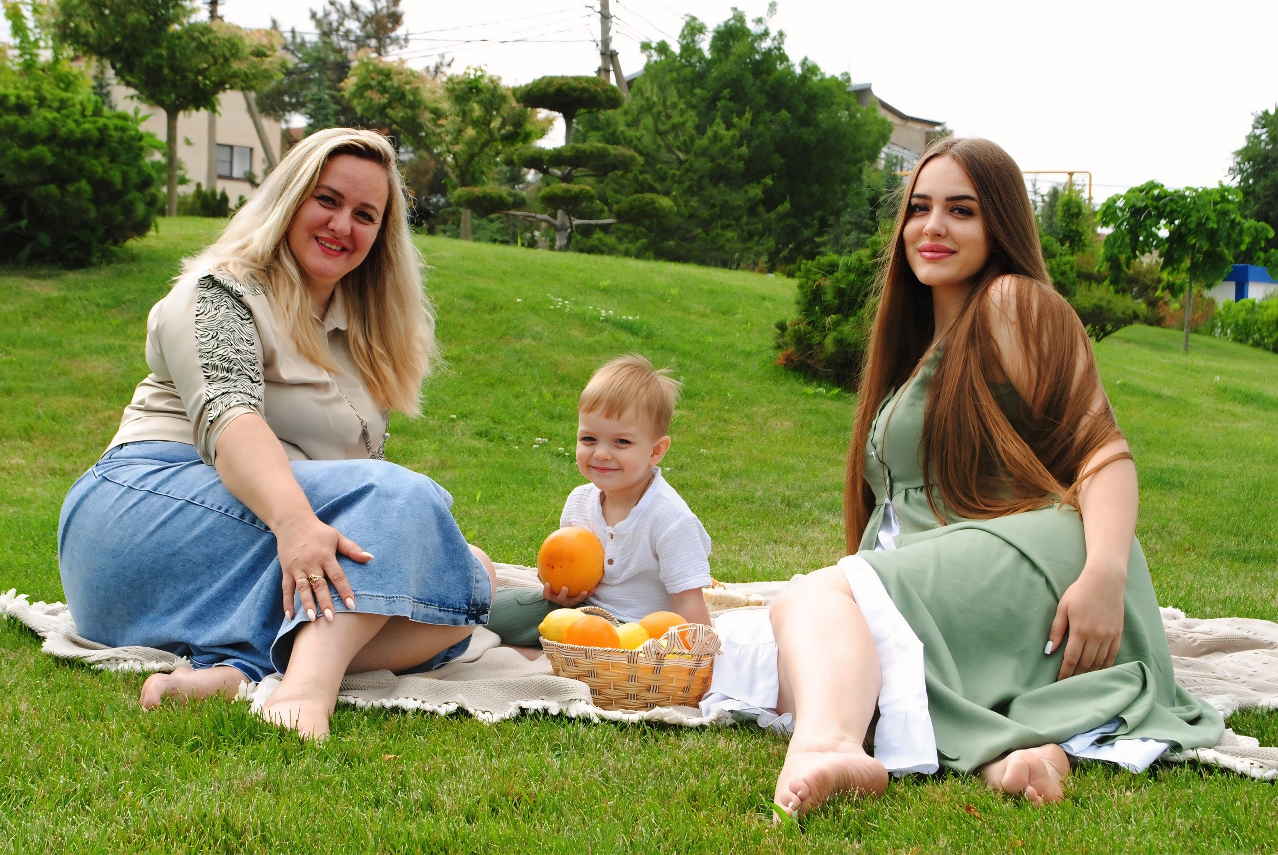 Настя и семья. Фотограф Мария Мусаелян