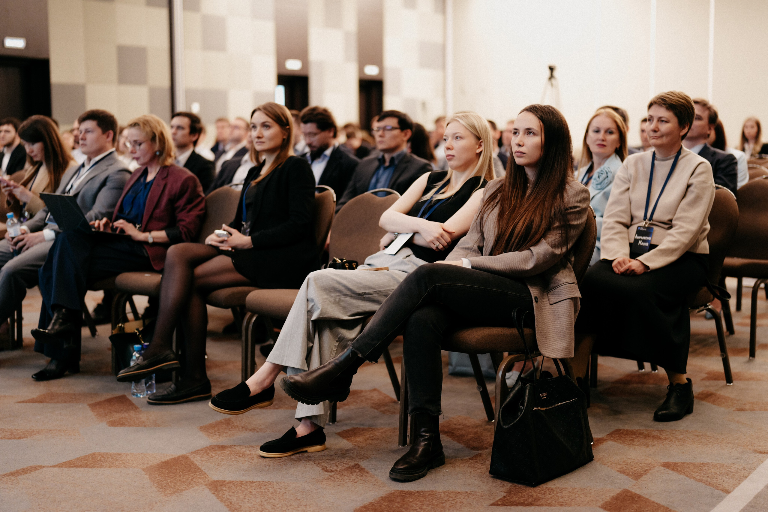 Финансы и Консалтинг. Фотограф в Москве Дмитрий Рогов