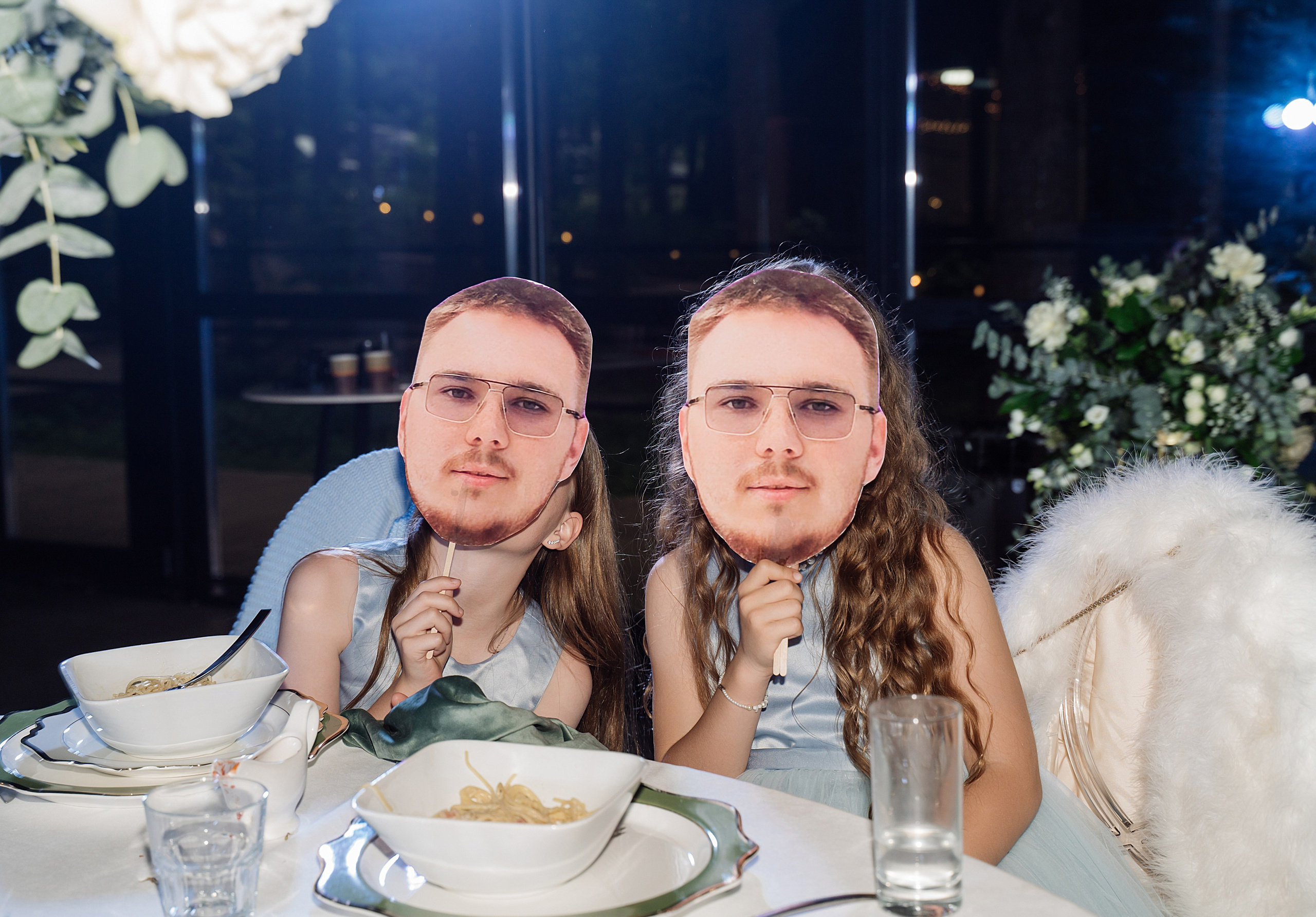 Иван и Изабелла «Веранда Отрадное». Свадебный фотограф